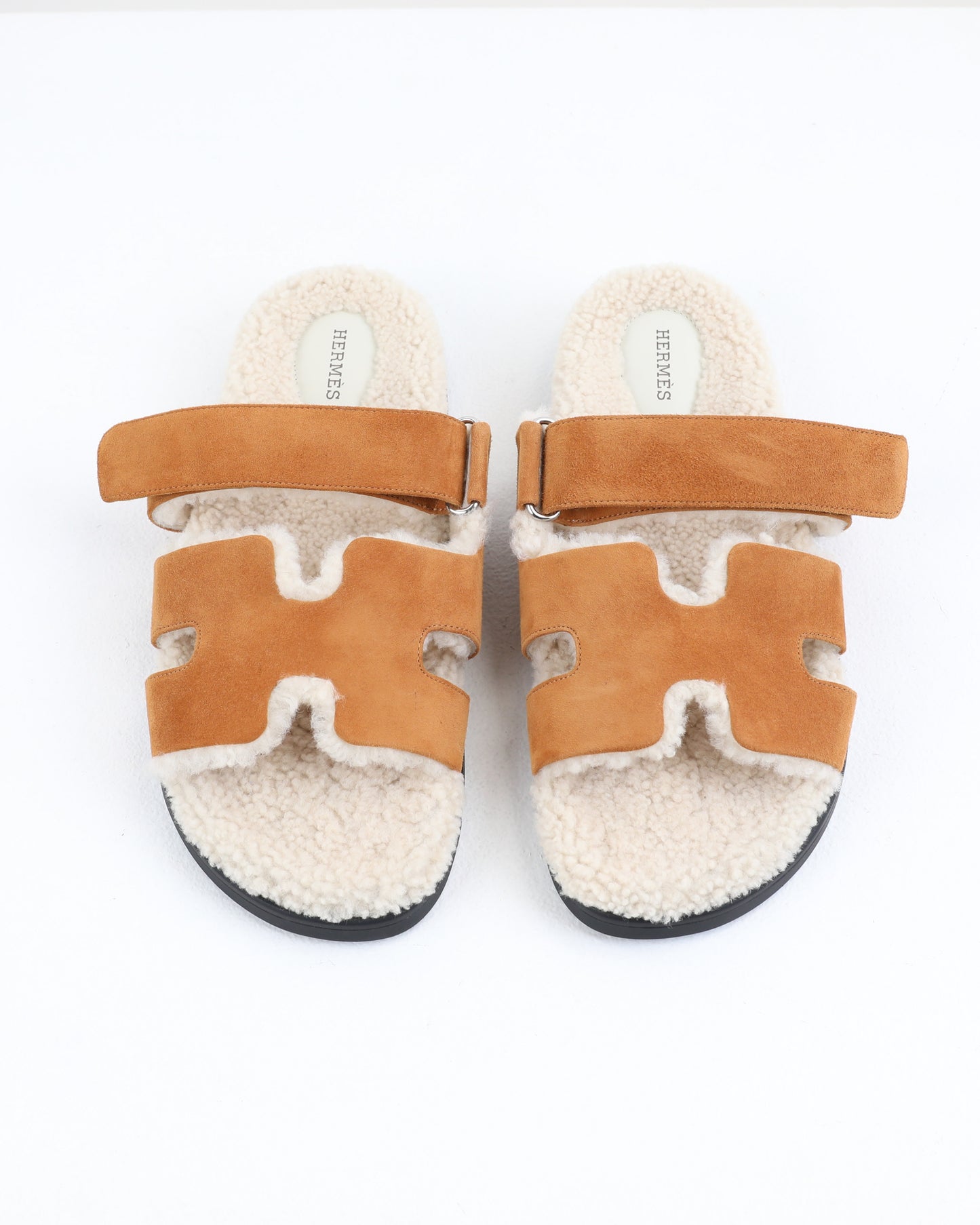Chypre Sandal Homme in Beige/Naturel Suede Shearling
