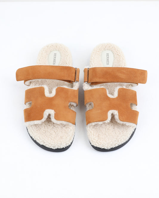 Chypre Sandal Homme in Beige/Naturel Suede Shearling