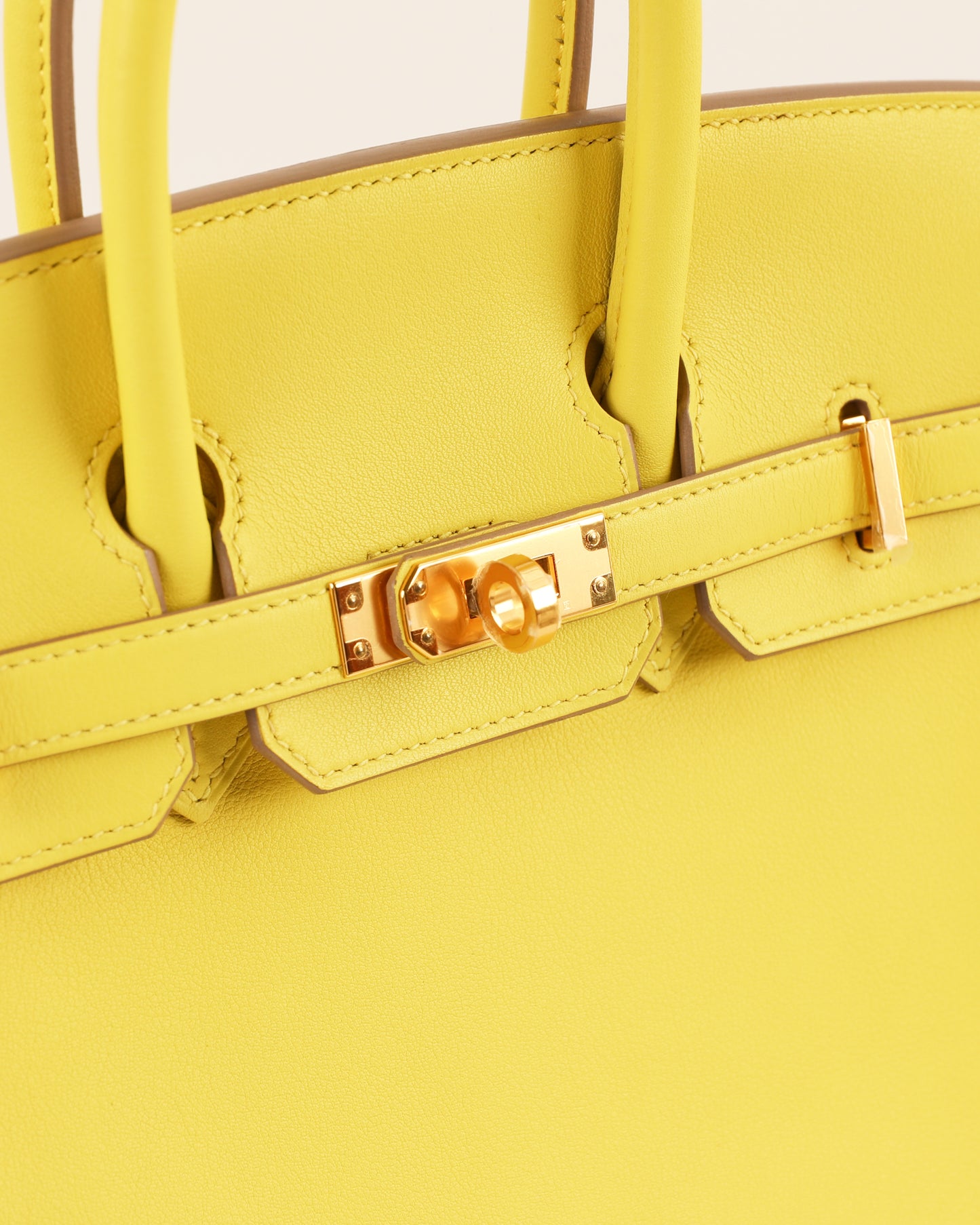 Birkin 25 Lime in Swift leather with Gold Hardware