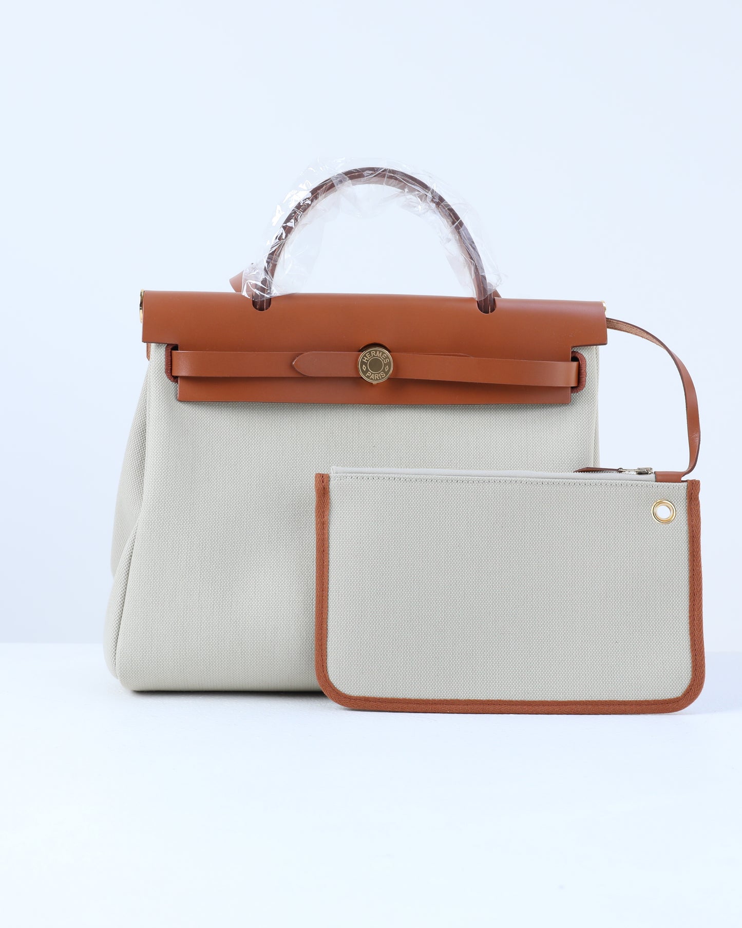 Herbag Zip 31 in Tan Vache Hunter and Beton Toile with Gold Hardware