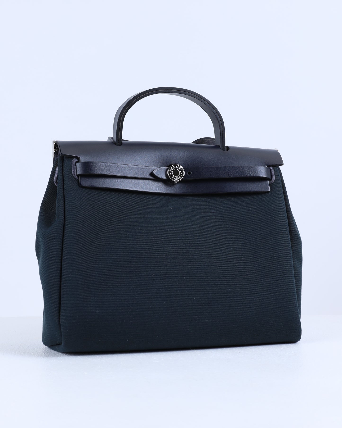 Herbag Zip 31 in Vert Cypress-VT Olive/Bleu Indigo Toile Officier Bicolore Vache Hunter with Palladium Hardware