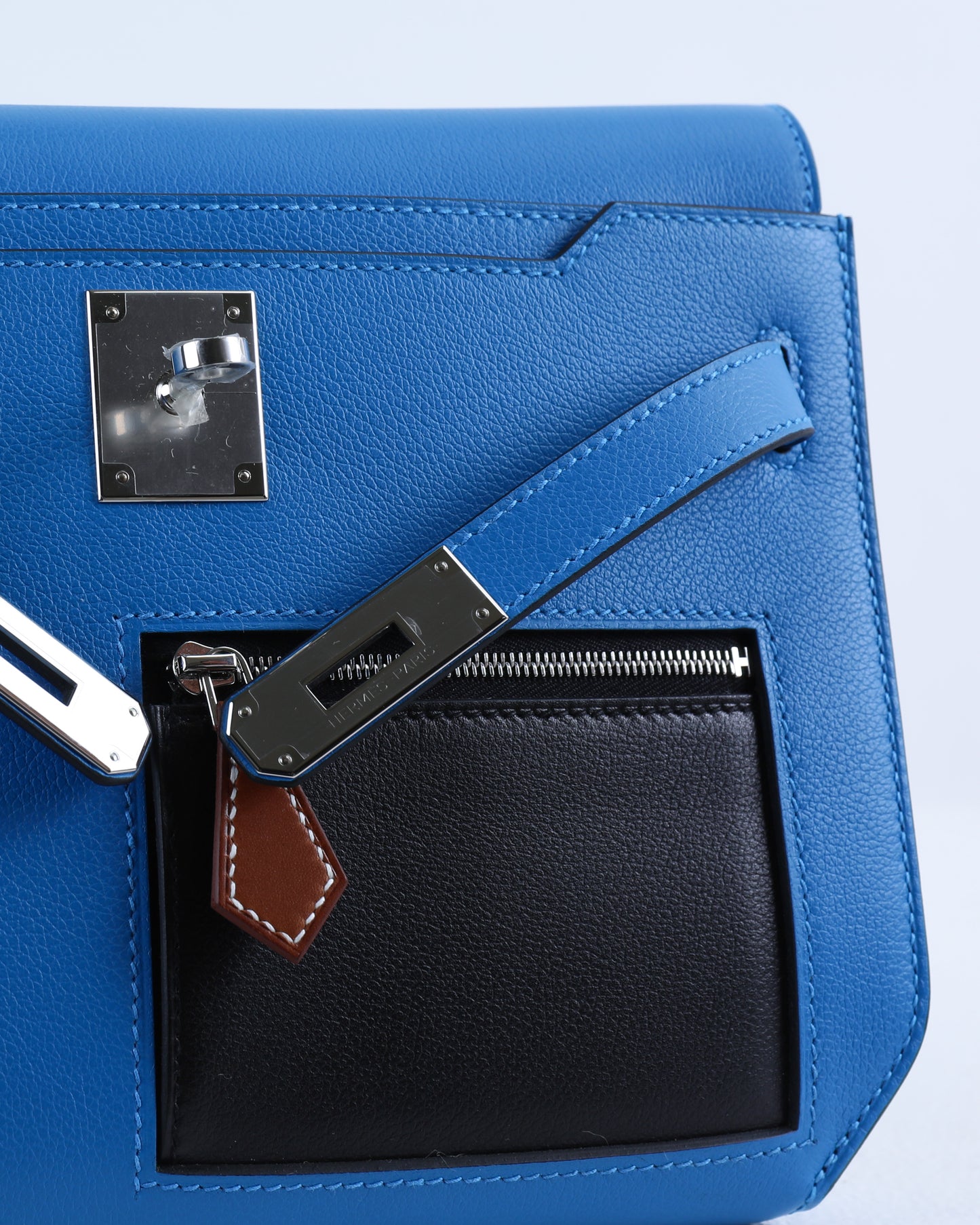 Kelly Depeches 25 Colormatic Bleu Hydra/Noir/Fauve Evercolor, Evergrain, & Barenia Calskin with Palladium Hardware