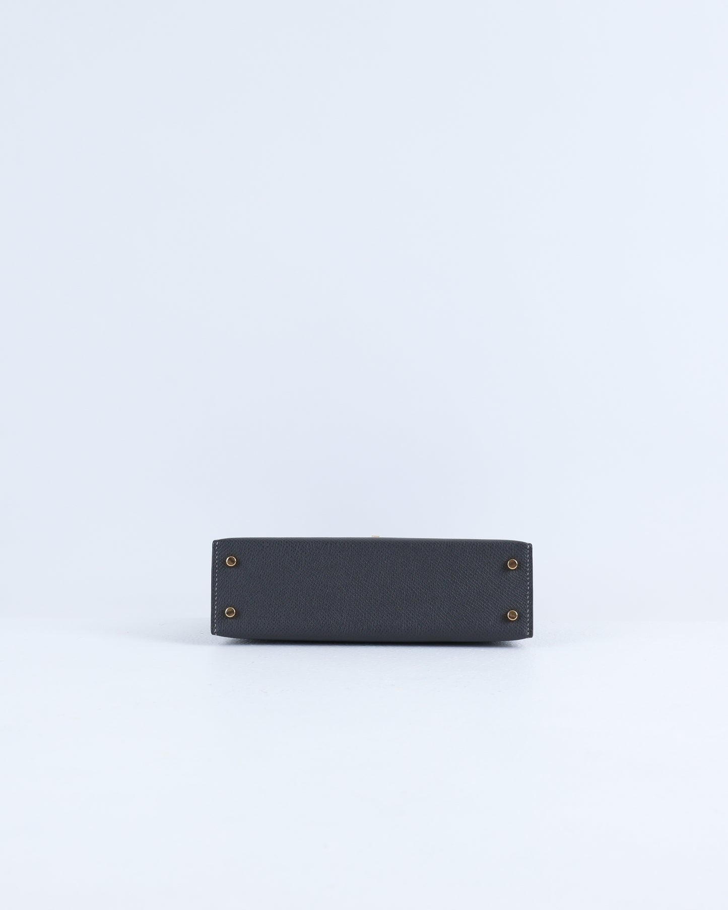 Kelly 20 Graphite Sellier in Epsom Leather with Gold Hardware