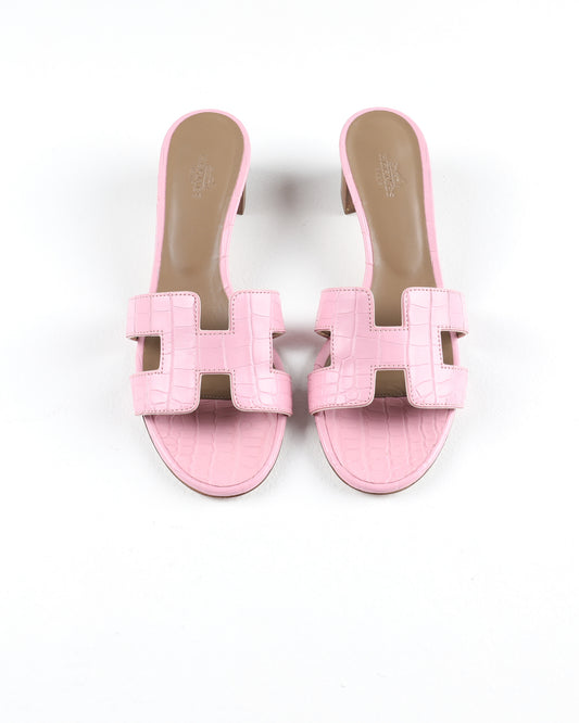Oasis Sandal in Bubblegum Pink Crocodile Leather