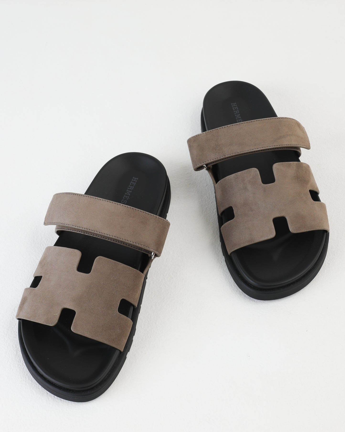 Chypre Sandal Homme in Etoupe Suede