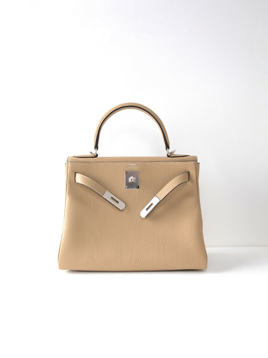 Kelly 28 Retourne Taurillion Clemence Trench with Palladium Hardware