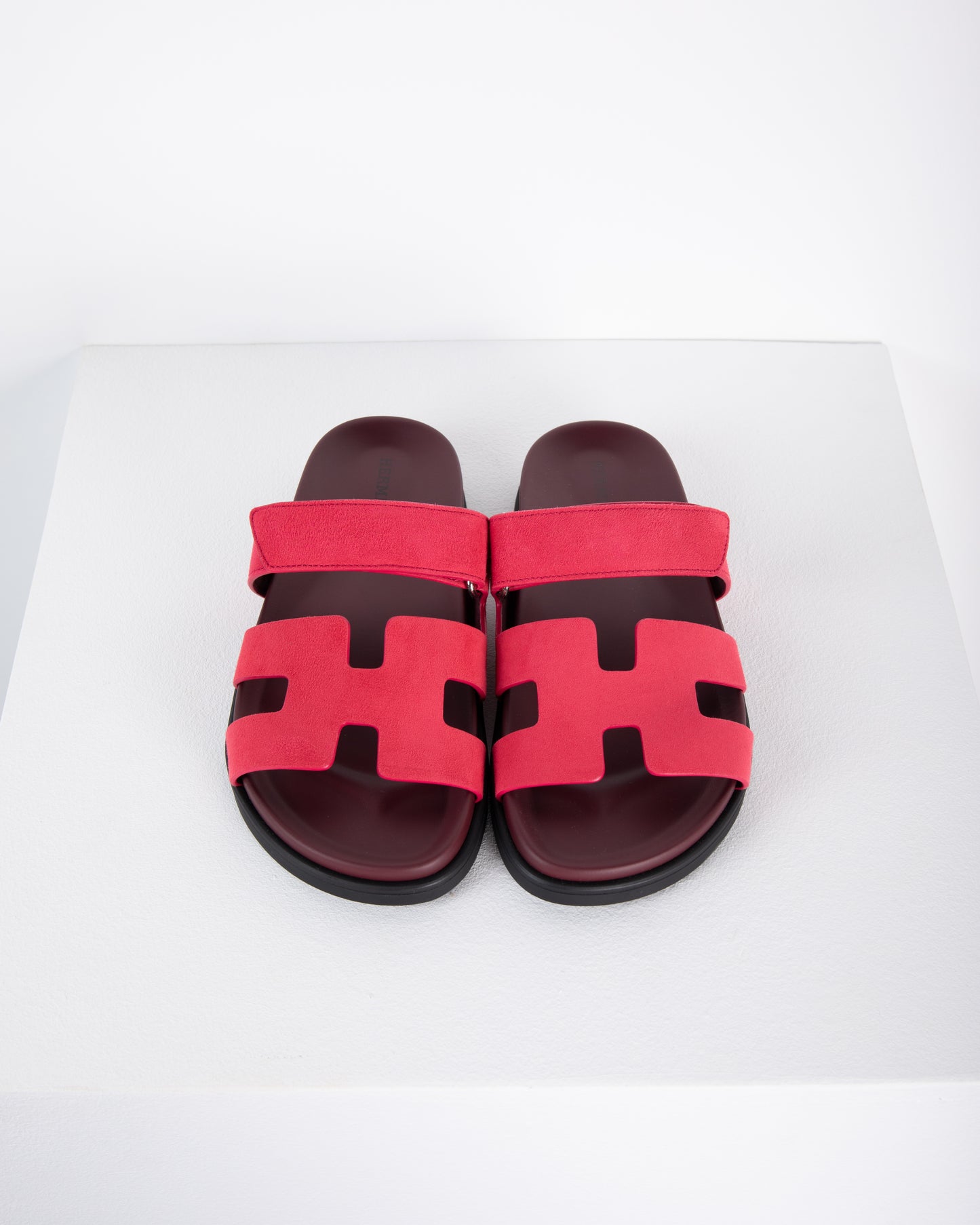 Chypre Sandal in Raspberry