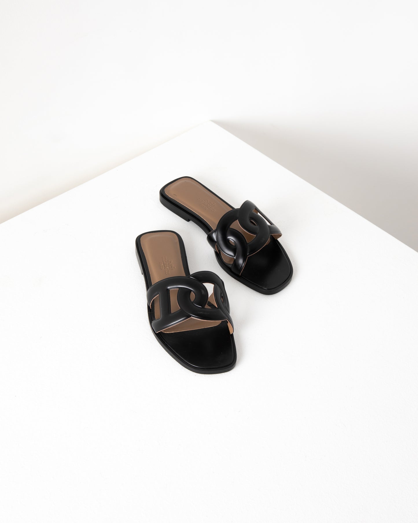 Omaha Sandal in Shiny Black Calfskin