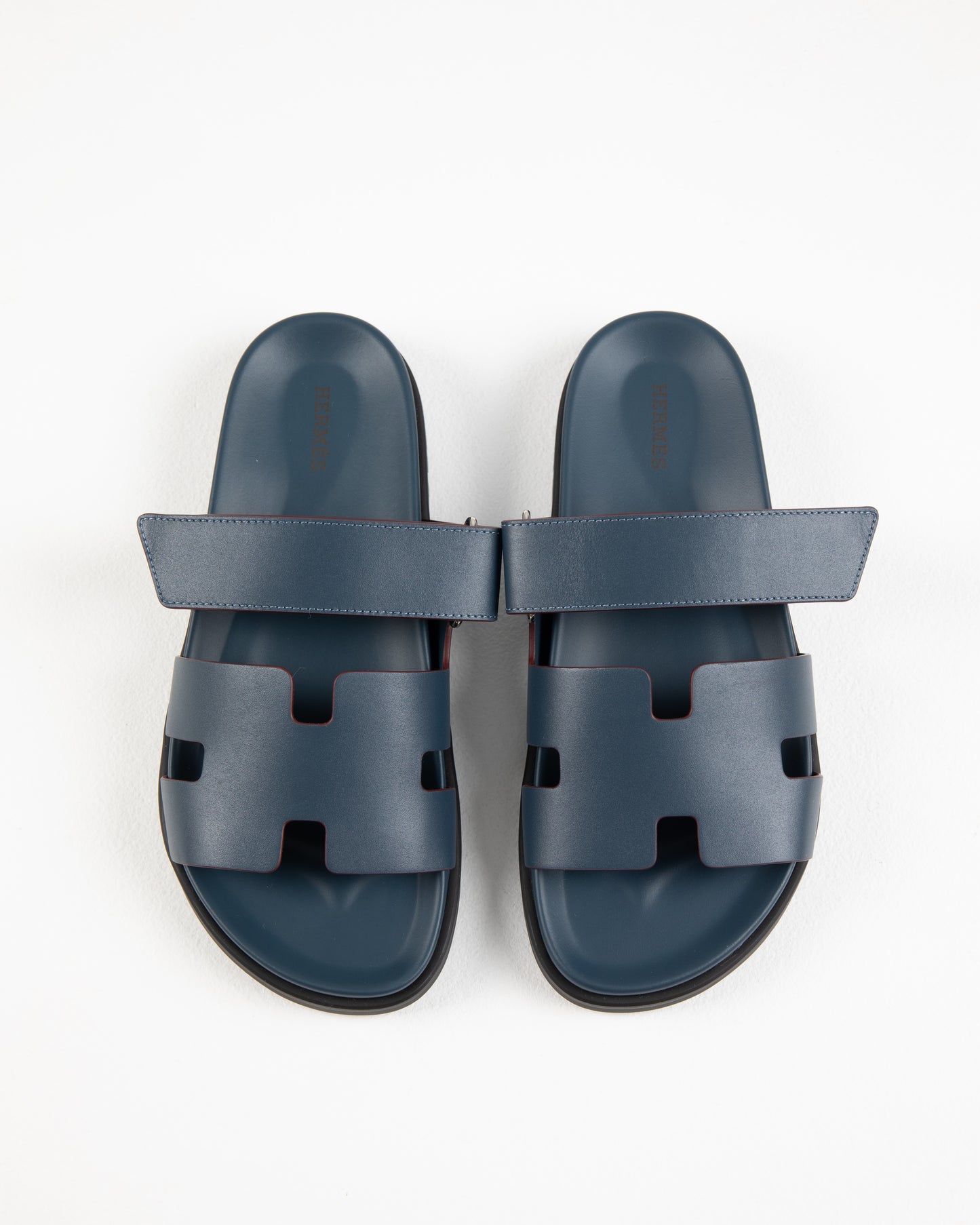 Chypre Sandal in Bleu Celeste/Bordeaux Calfskin