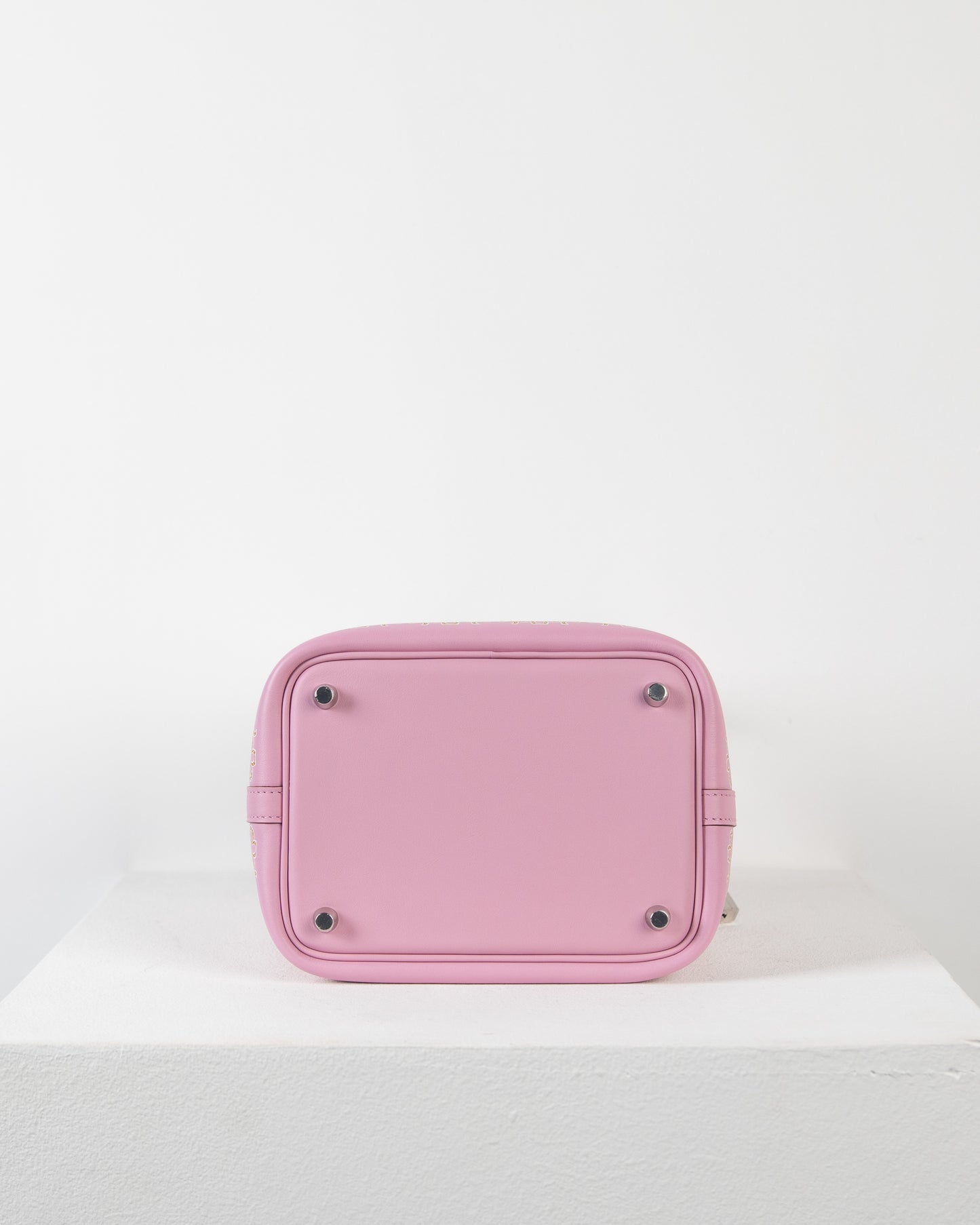Picotin 18 in Mauve Sylvestre Daisy with Palladium Hardware