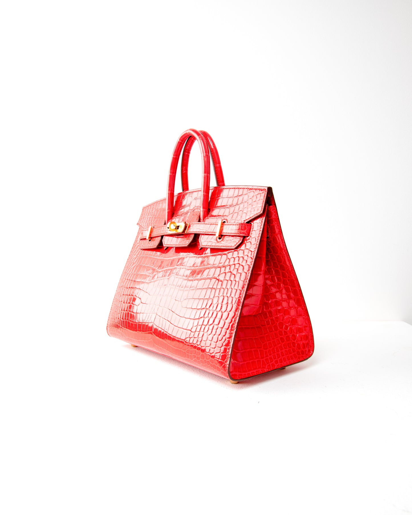 Birkin 25 Sellier Rouge De Coeur with Gold Hardware