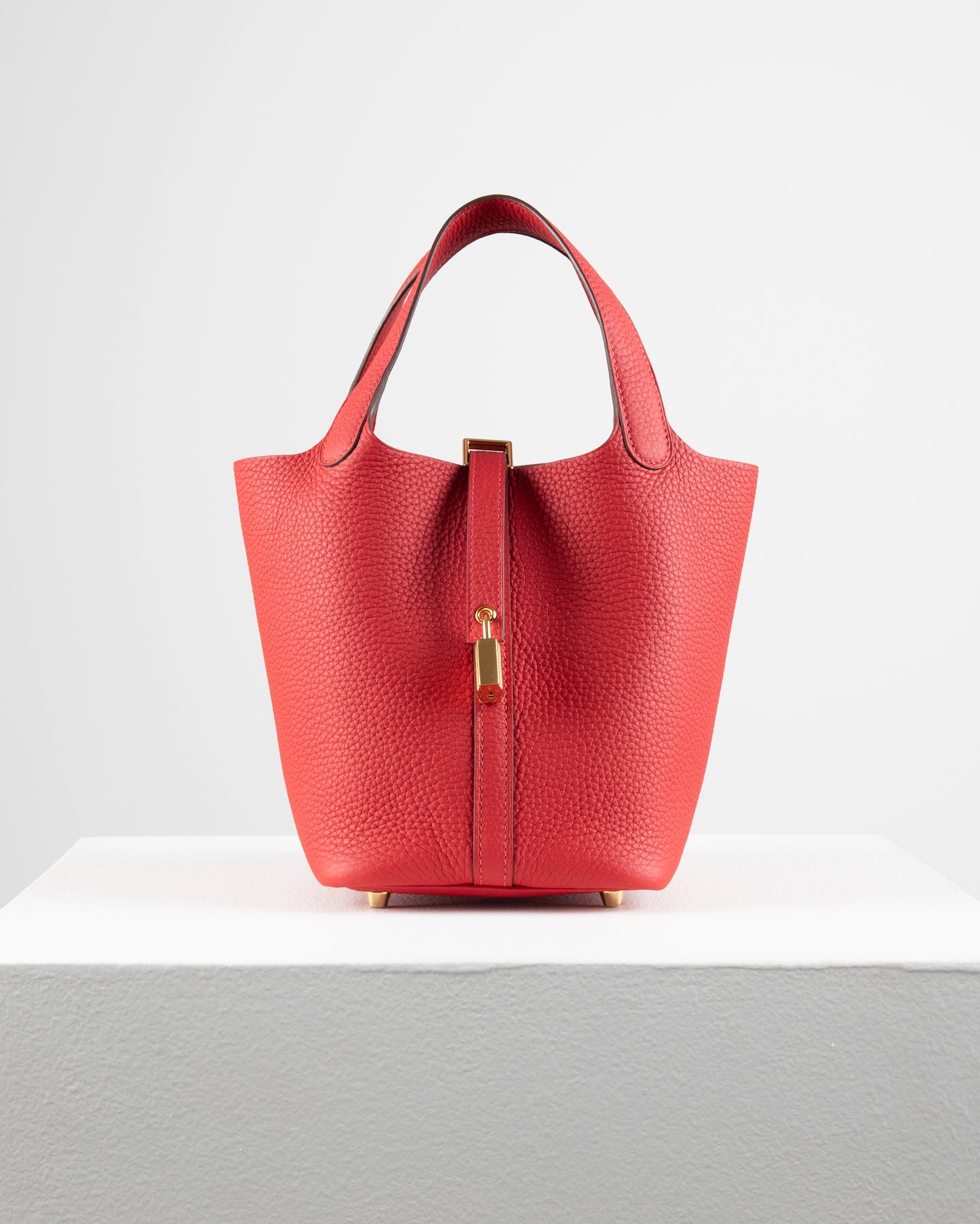 Picotin 18 Vermillon in Taurillon Clemence with Gold Hardware