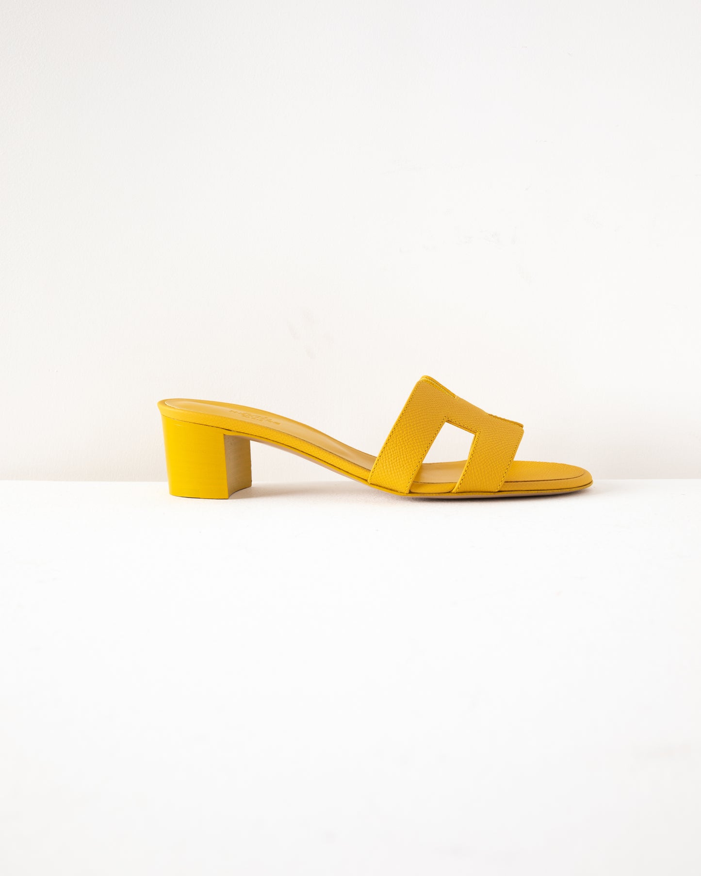 Oasis Sandal in Mustard