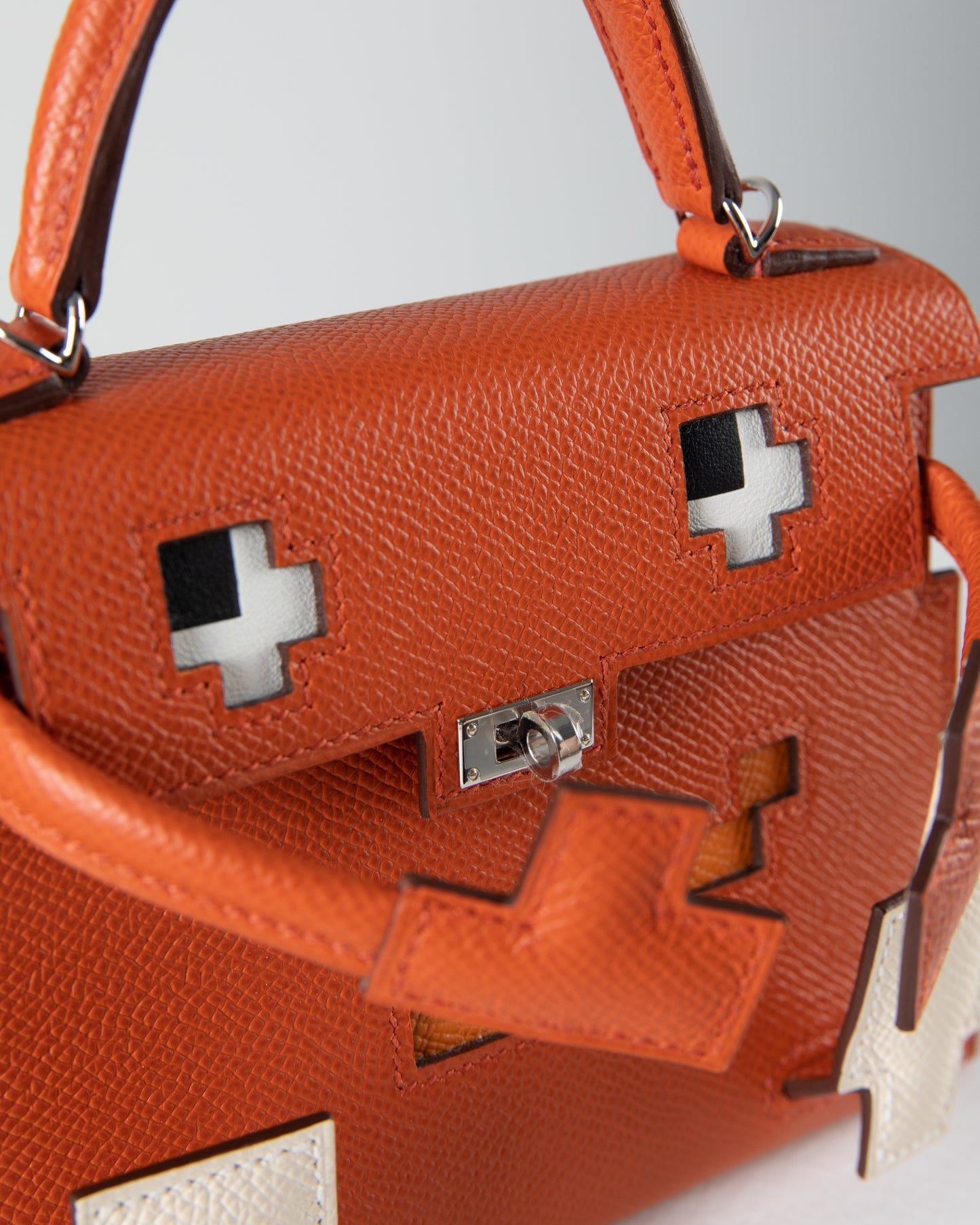 Kelly Doll Quelle Idole Picto Terre Battue Epsom with Palladium Hardware
