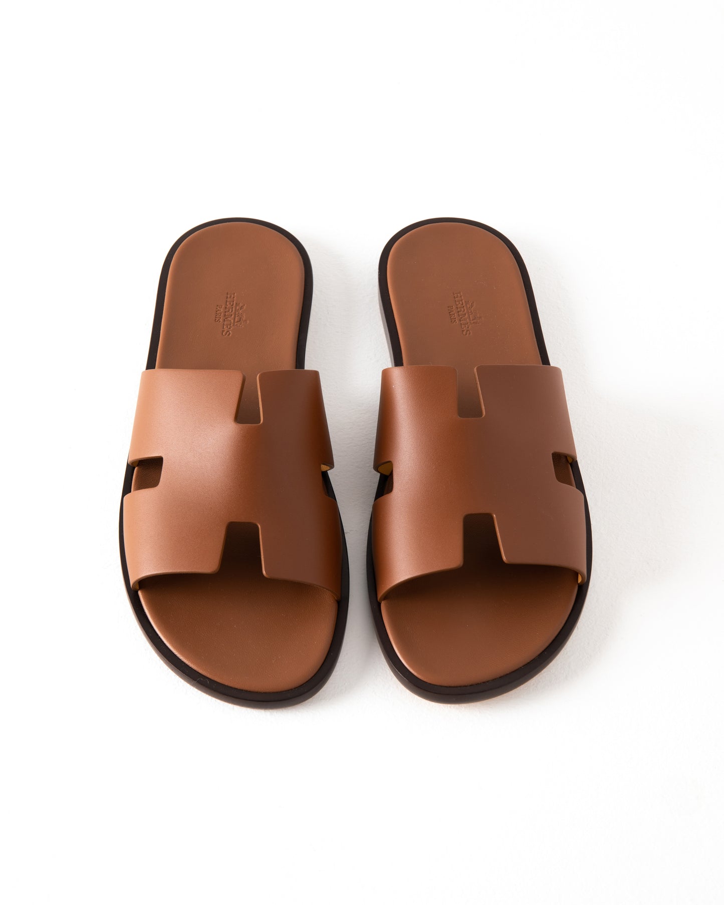 Izmir Sandal in Gold Calfskin
