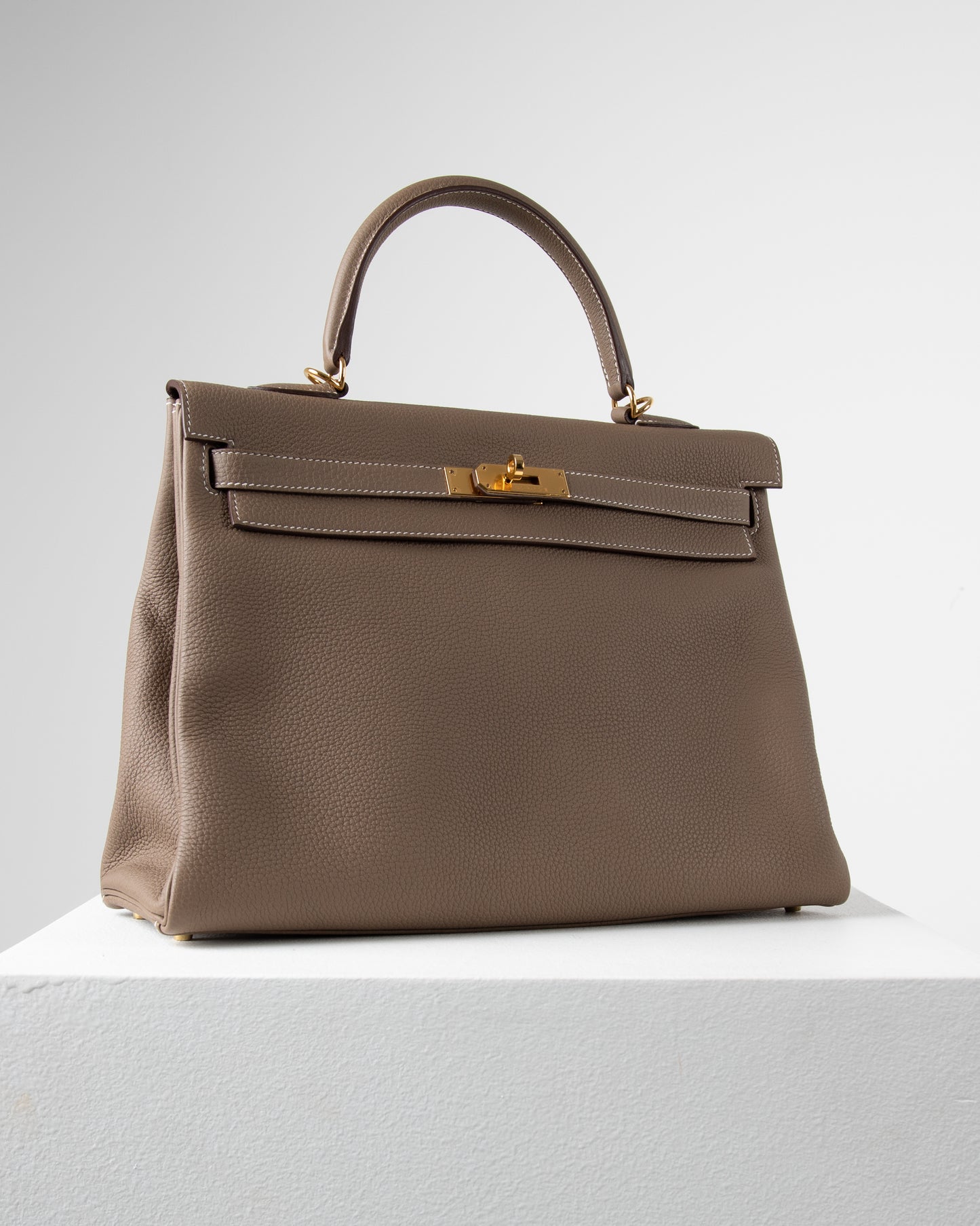 Kelly 35 Etoupe in Togo Leather with Gold Hardware