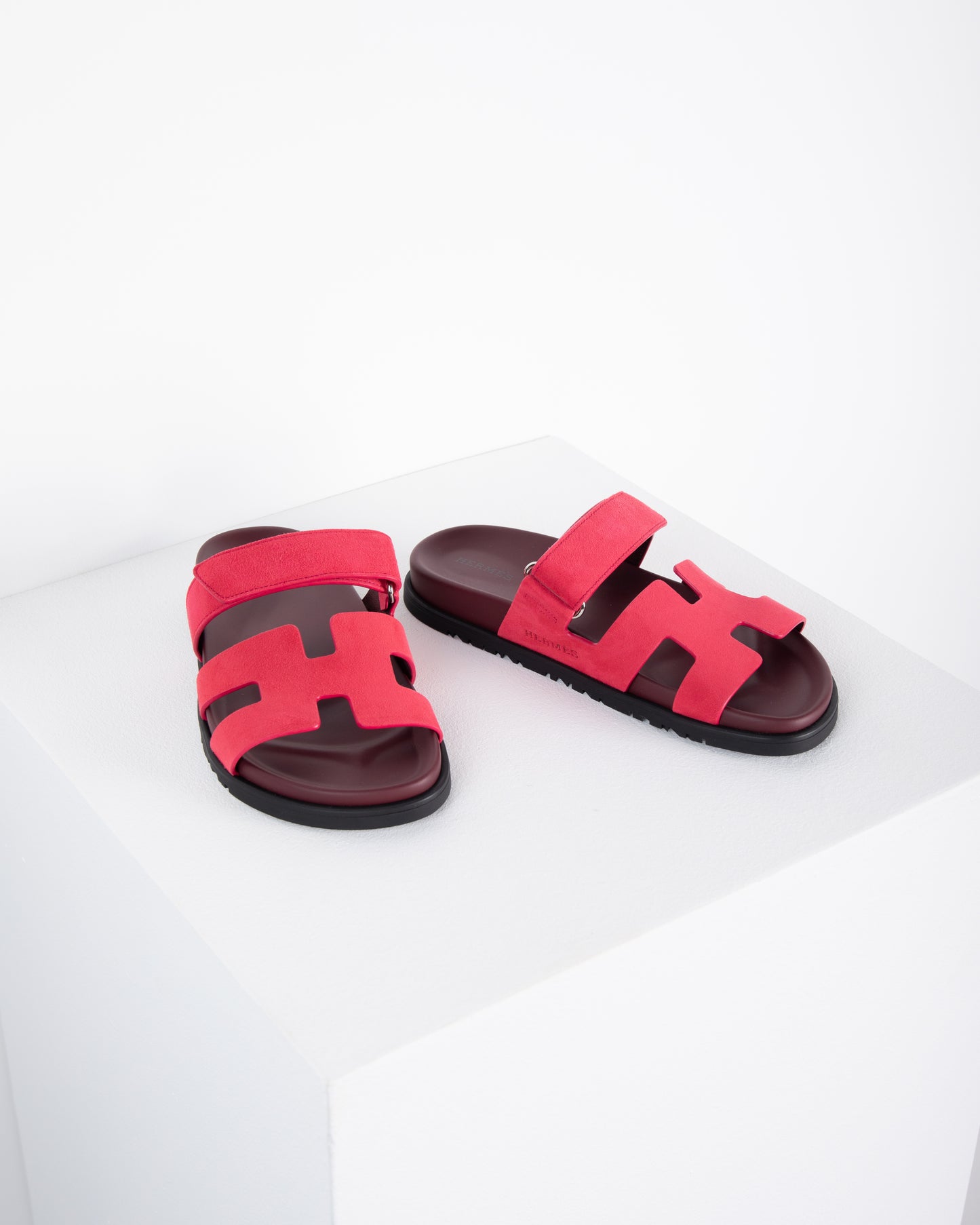 Chypre Sandal in Raspberry