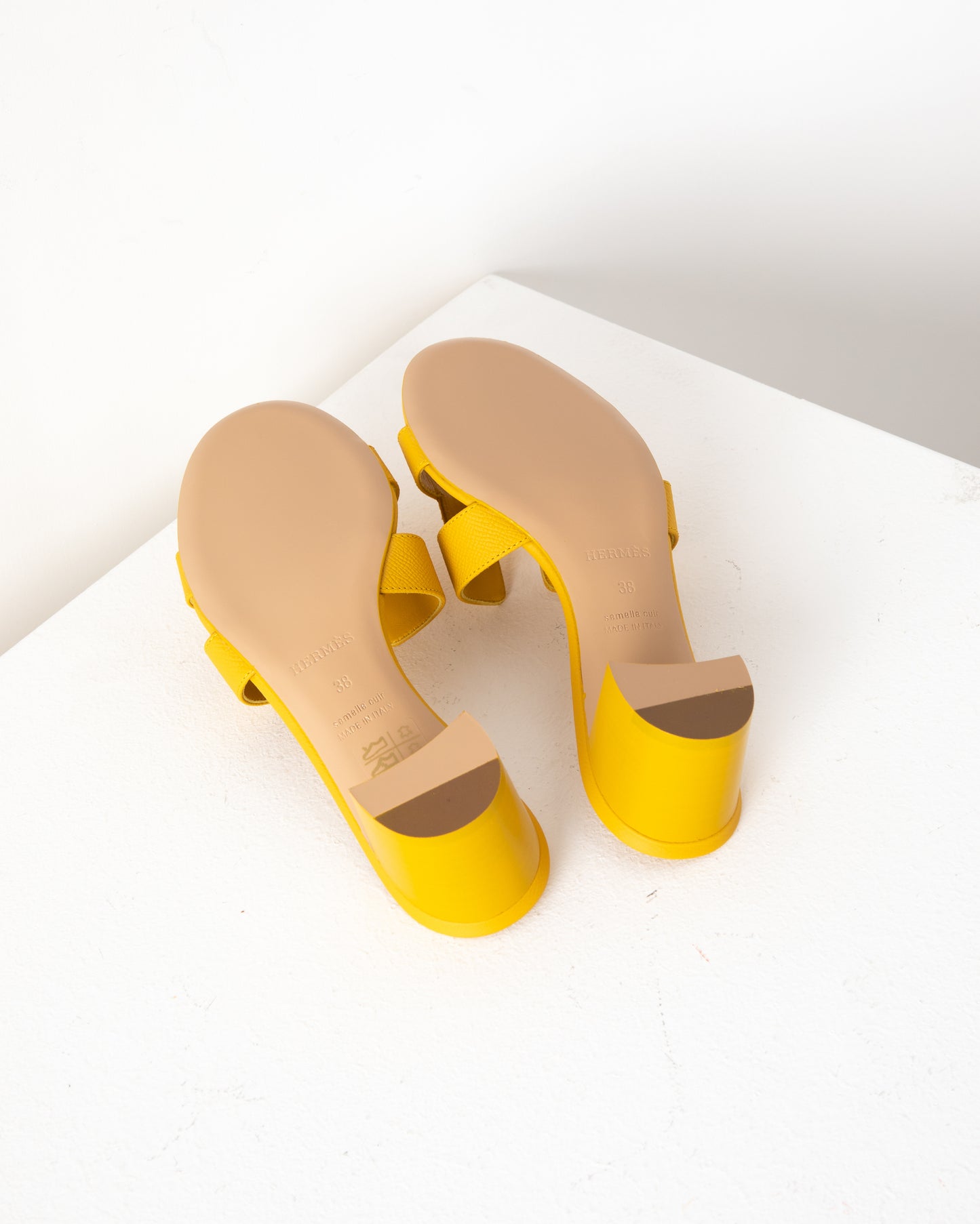Oasis Sandal in Mustard