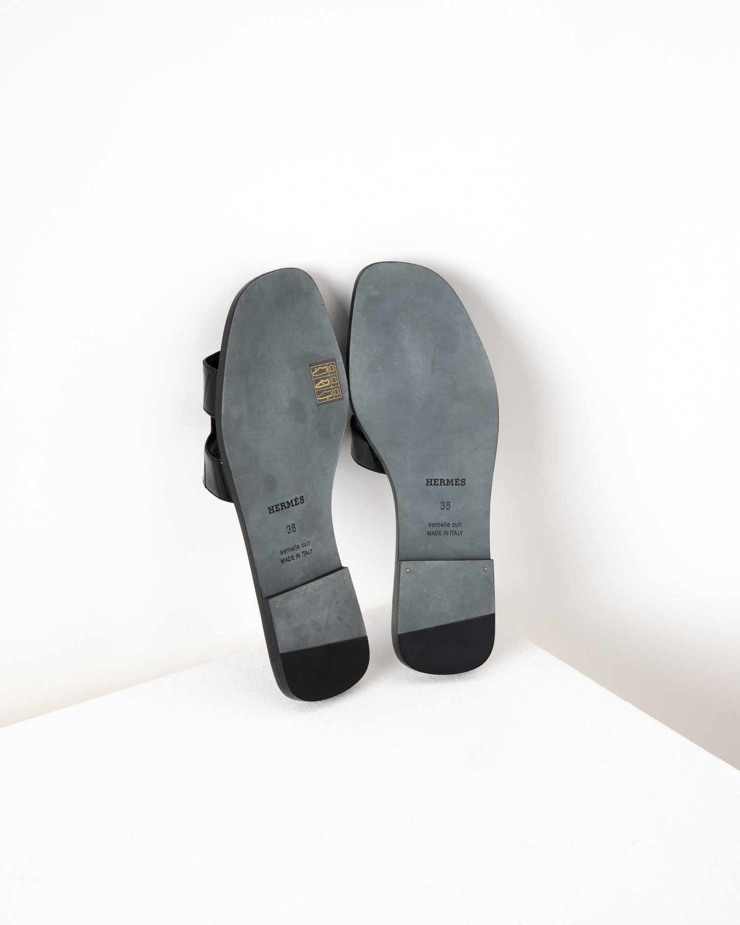 Oran Sandal in Black Crocodile
