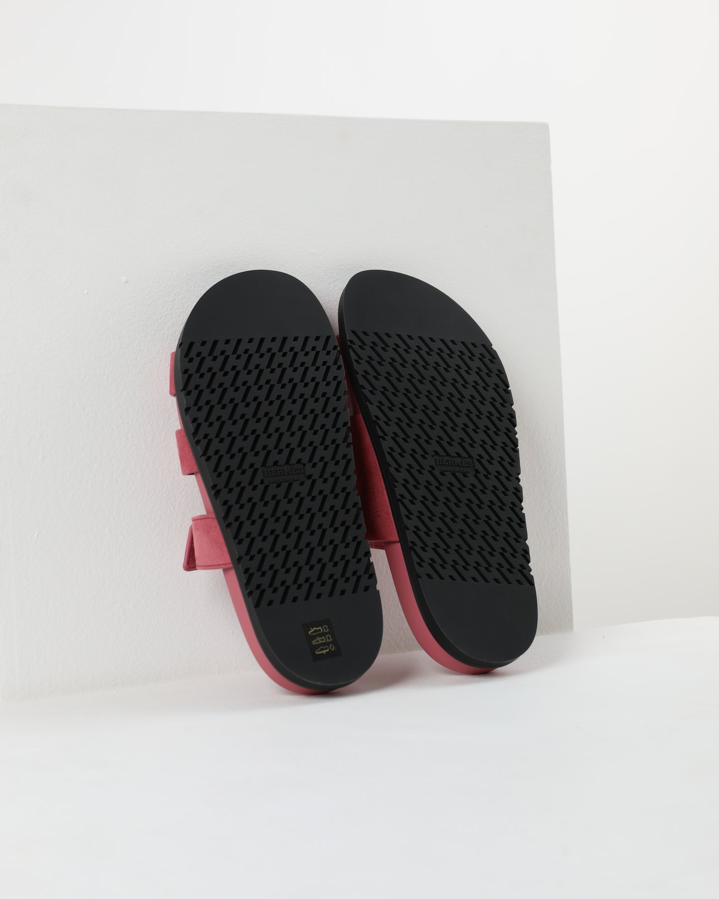Chypre Sandal in Chevre Velours Rose Aphrodite