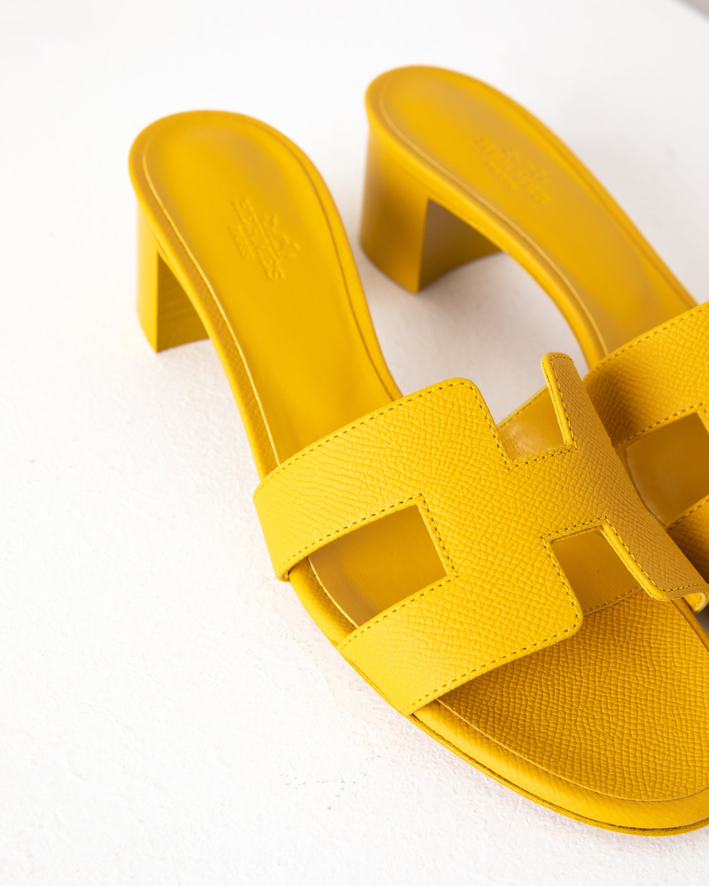 Oasis Sandal in Mustard