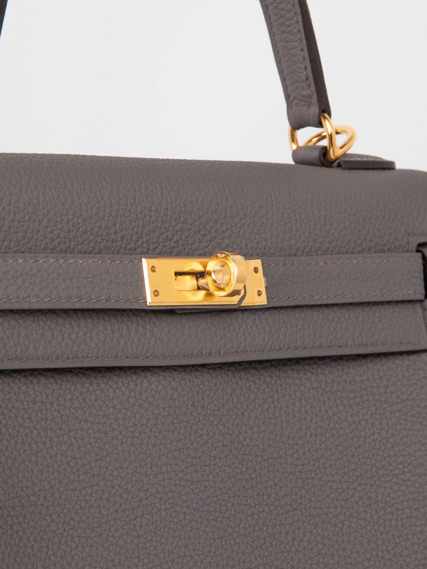 Kelly 25 Etain in Togo Leather with Gold Hardware