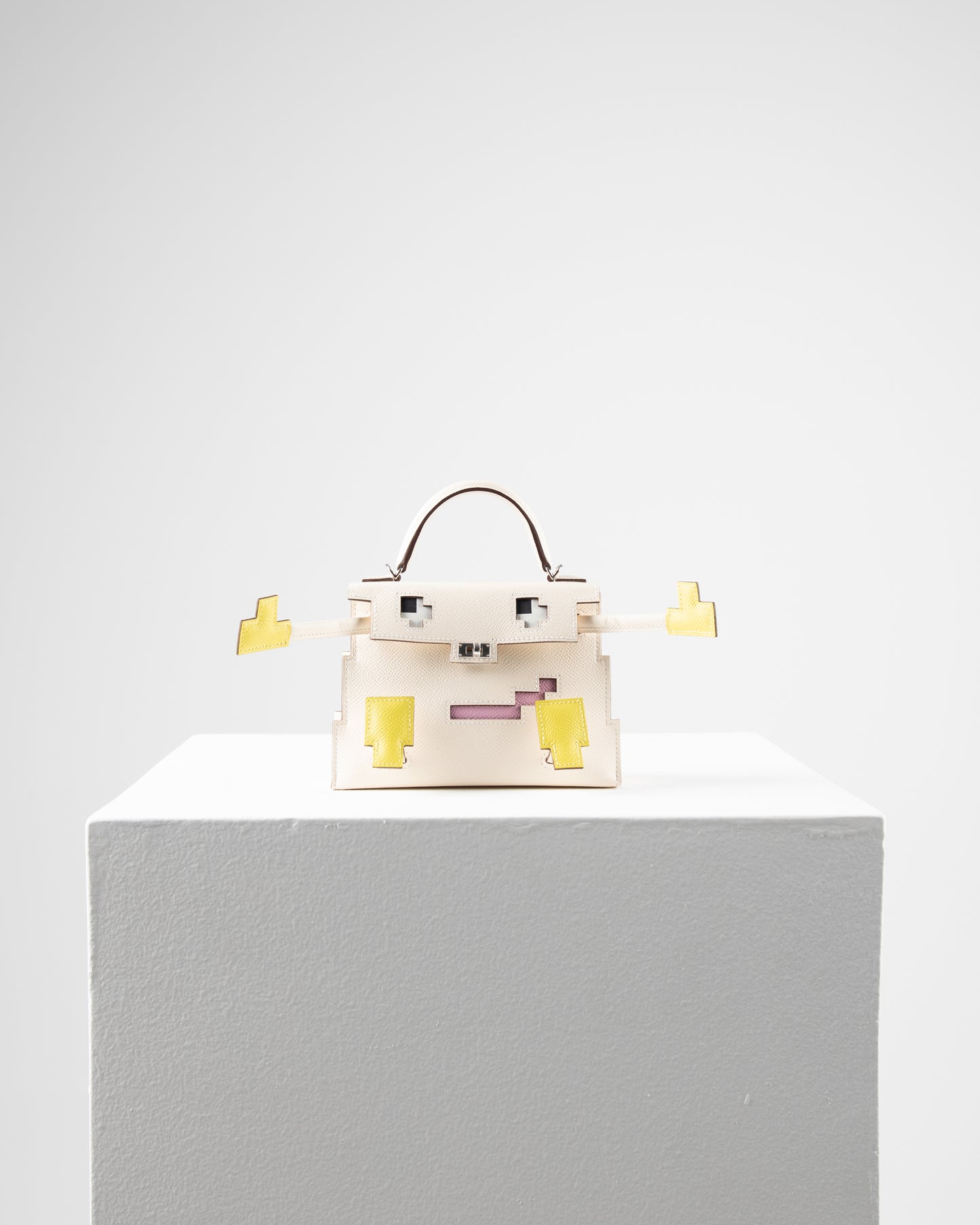 Kelly Doll "Quelle Idolle" Picto Nata in Epsom Leather with Palladium Hardware