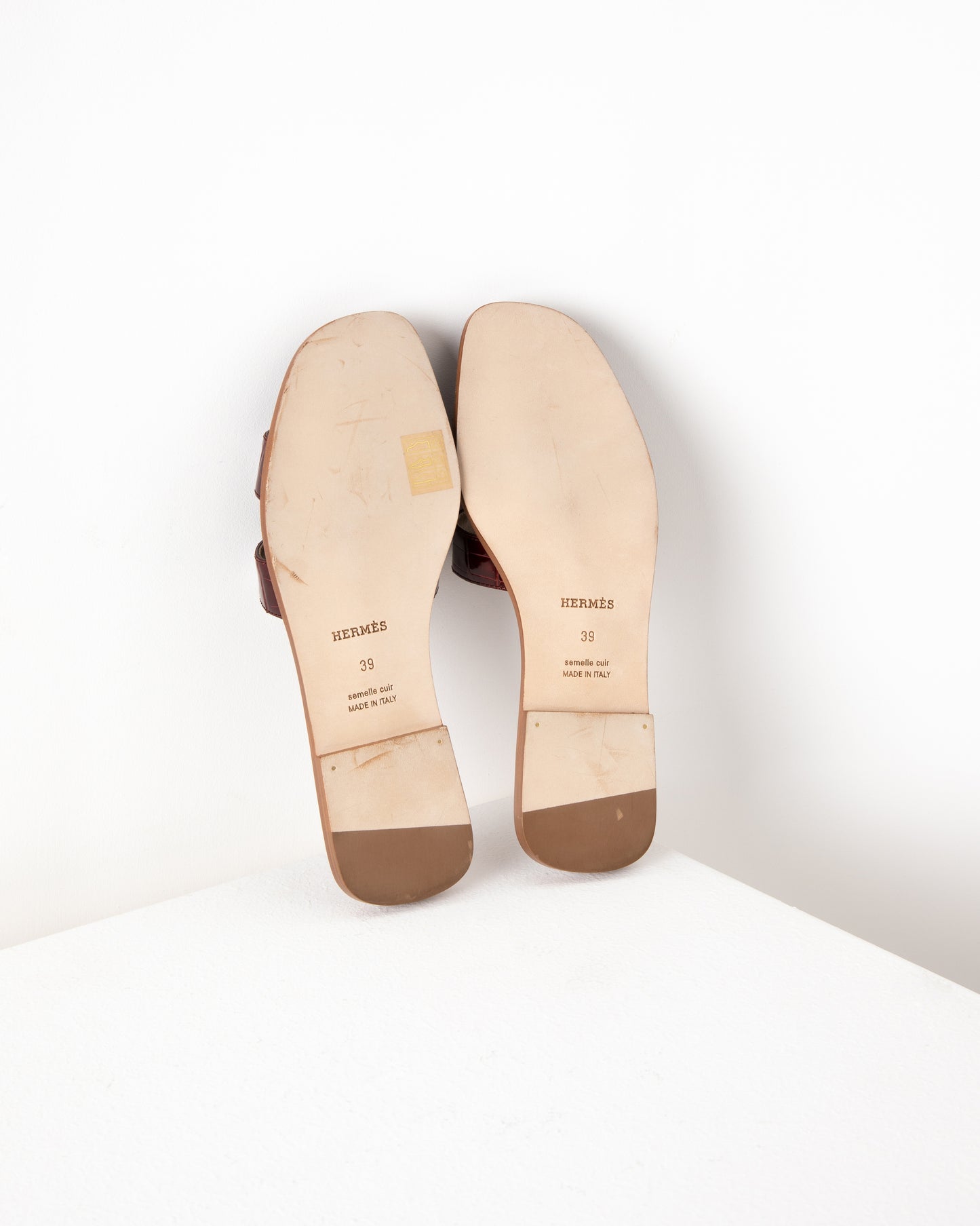 Oran Sandal Bordeaux Crocodile