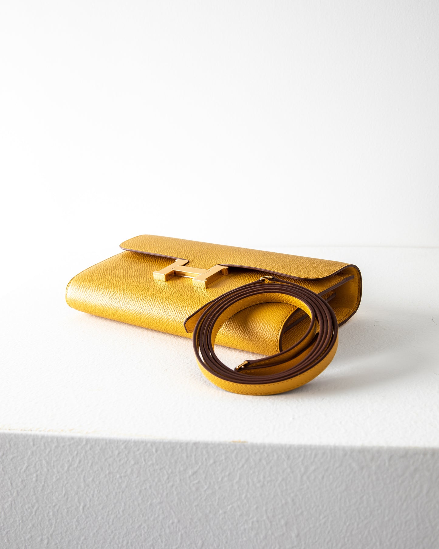 Constance Long To Go Wallet Jaune Ambre with Gold Hardware