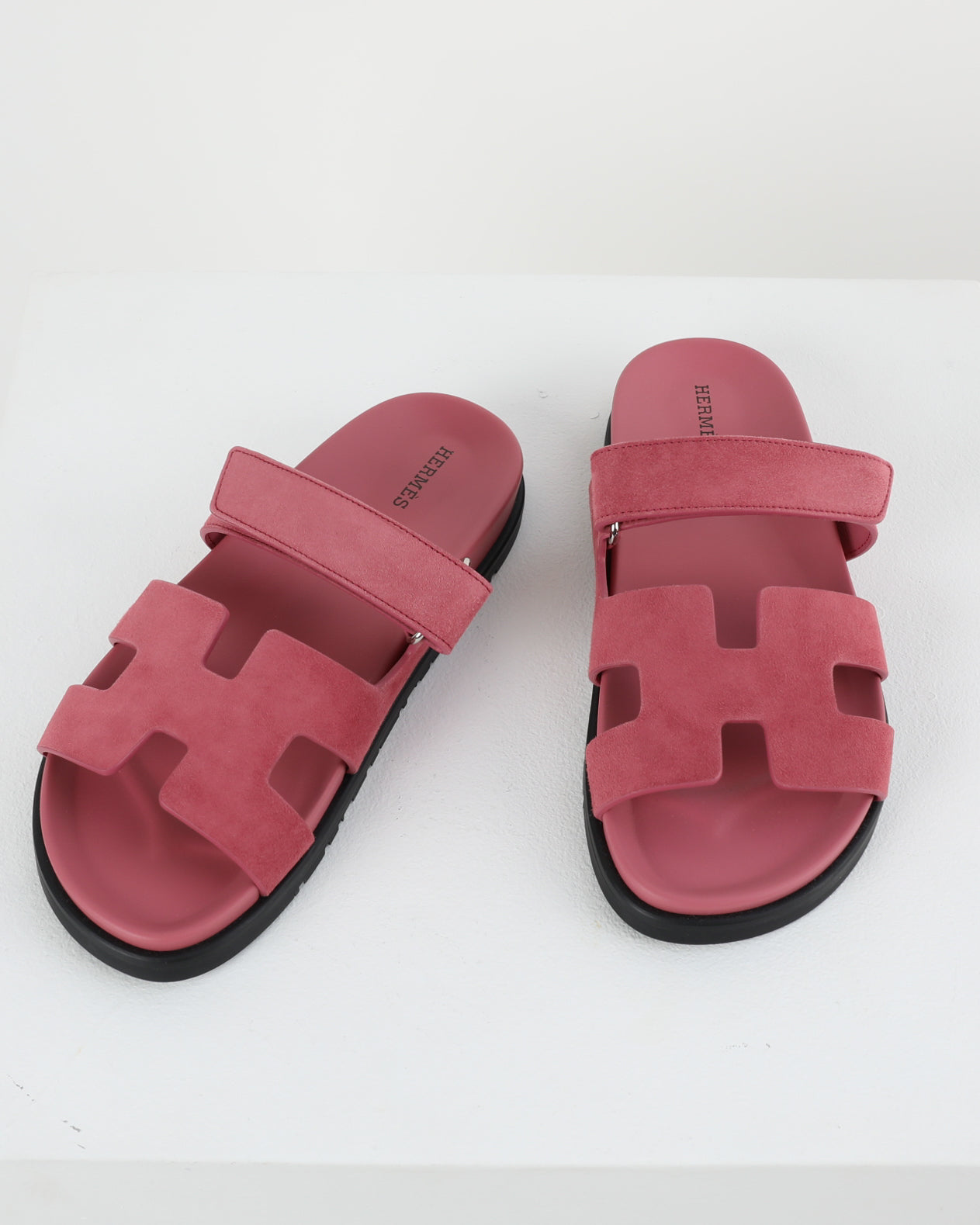 Chypre Sandal in Chevre Velours Rose Aphrodite