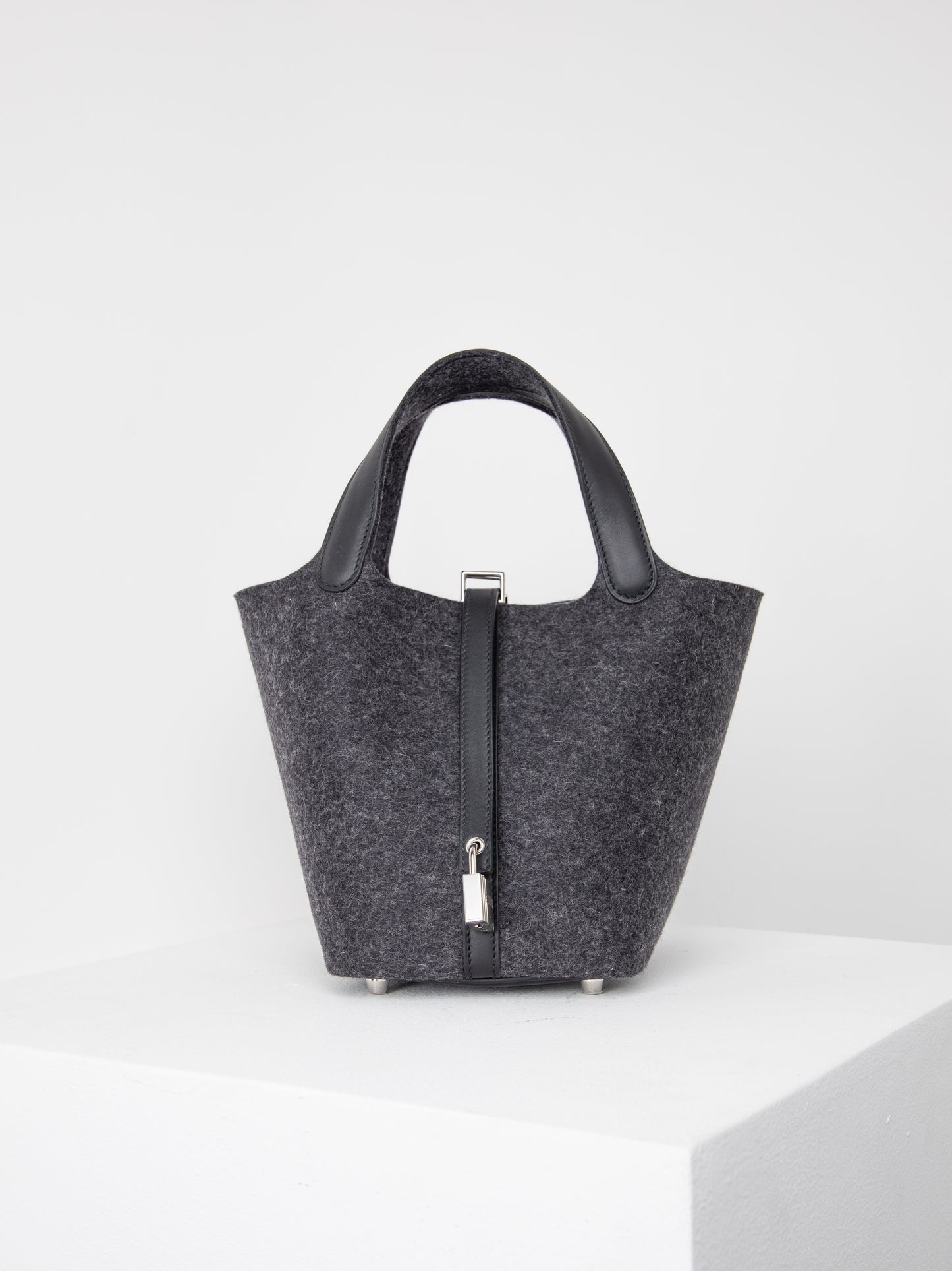 Picotin 18 Granite/Noir in Felt/Swift with Palladium Hardware