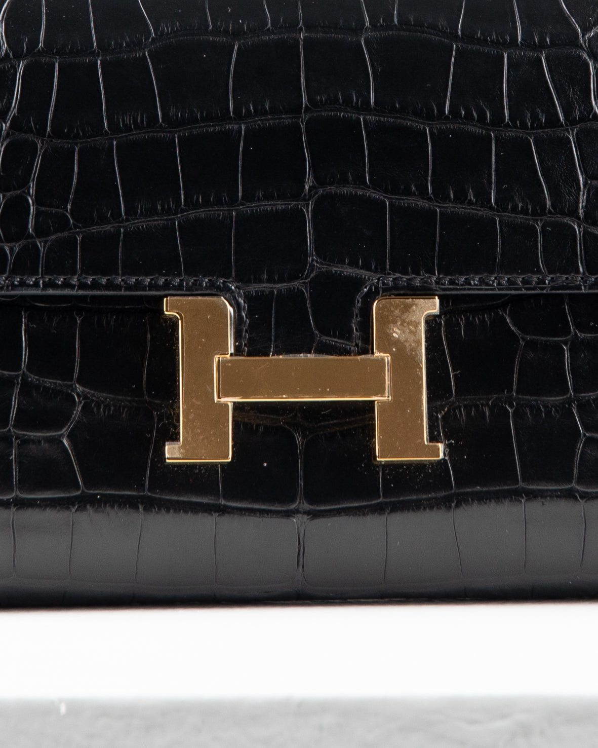 Constance To Go Black Matte Alligator with Gold Hardware