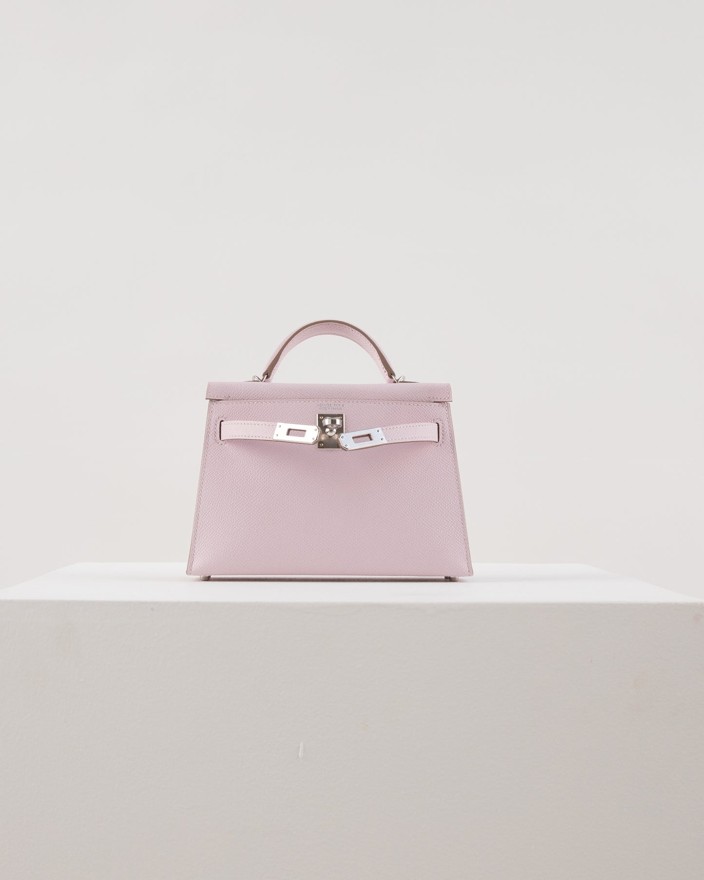 Kelly 20 Mauve Pale in Epsom Leather with Palladium Hardware