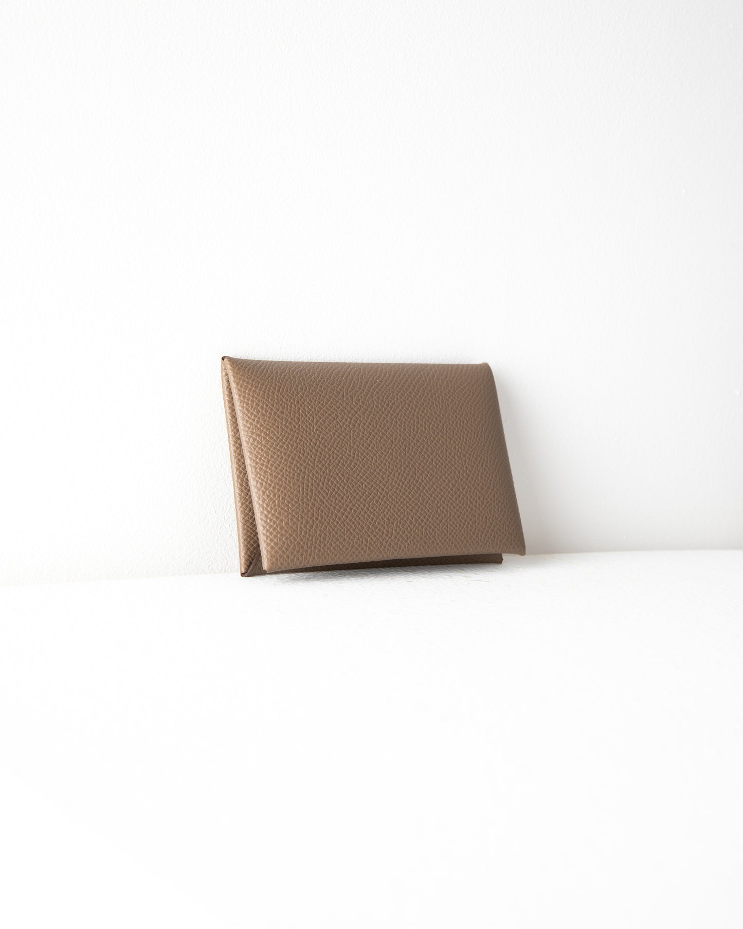 Calvi Epsom Wallet in Etoupe