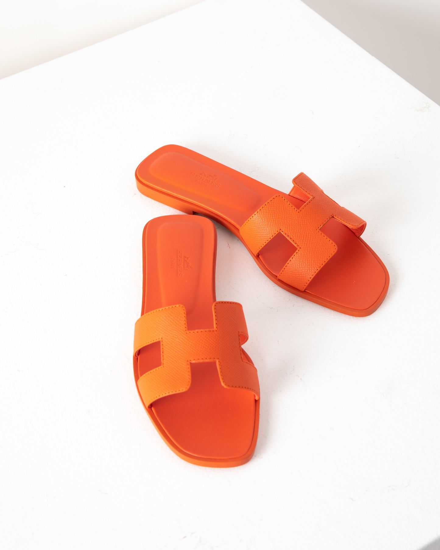Oran Sandal in Epsom Orange