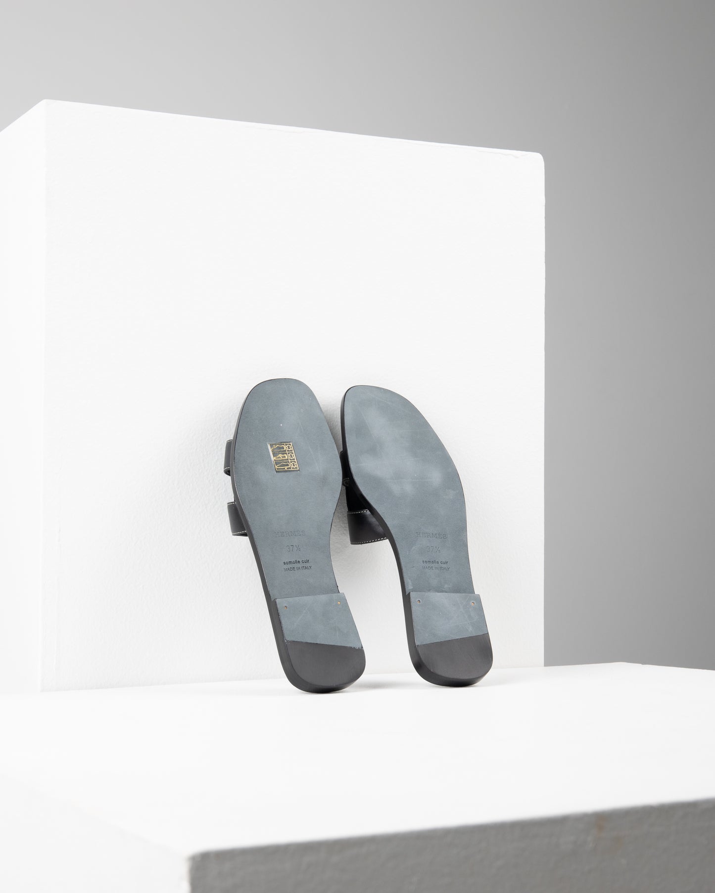 Oran Sandal Noir Piqures Ecrues