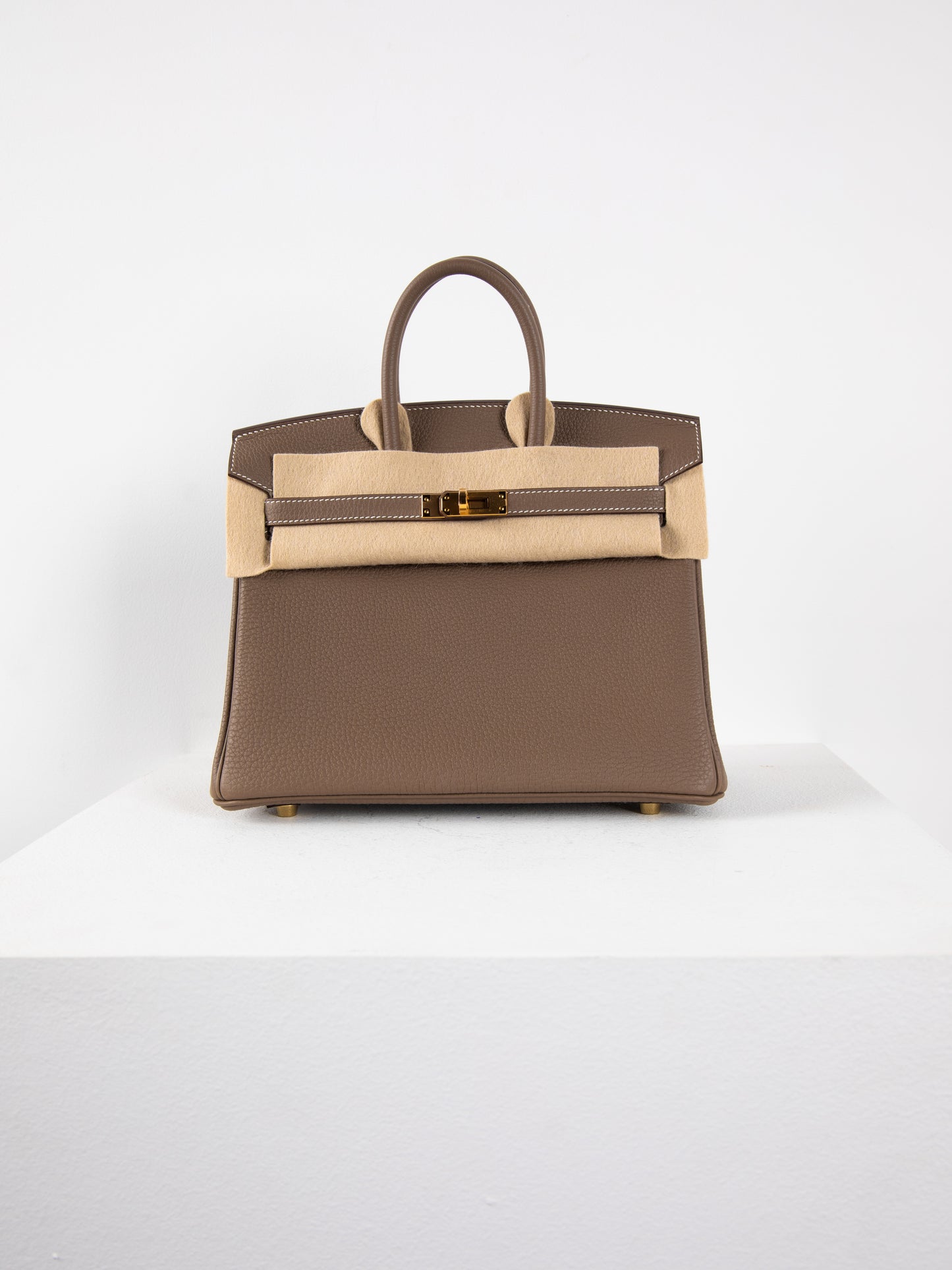 Birkin 25 in Etoupe Togo Gold Hardware