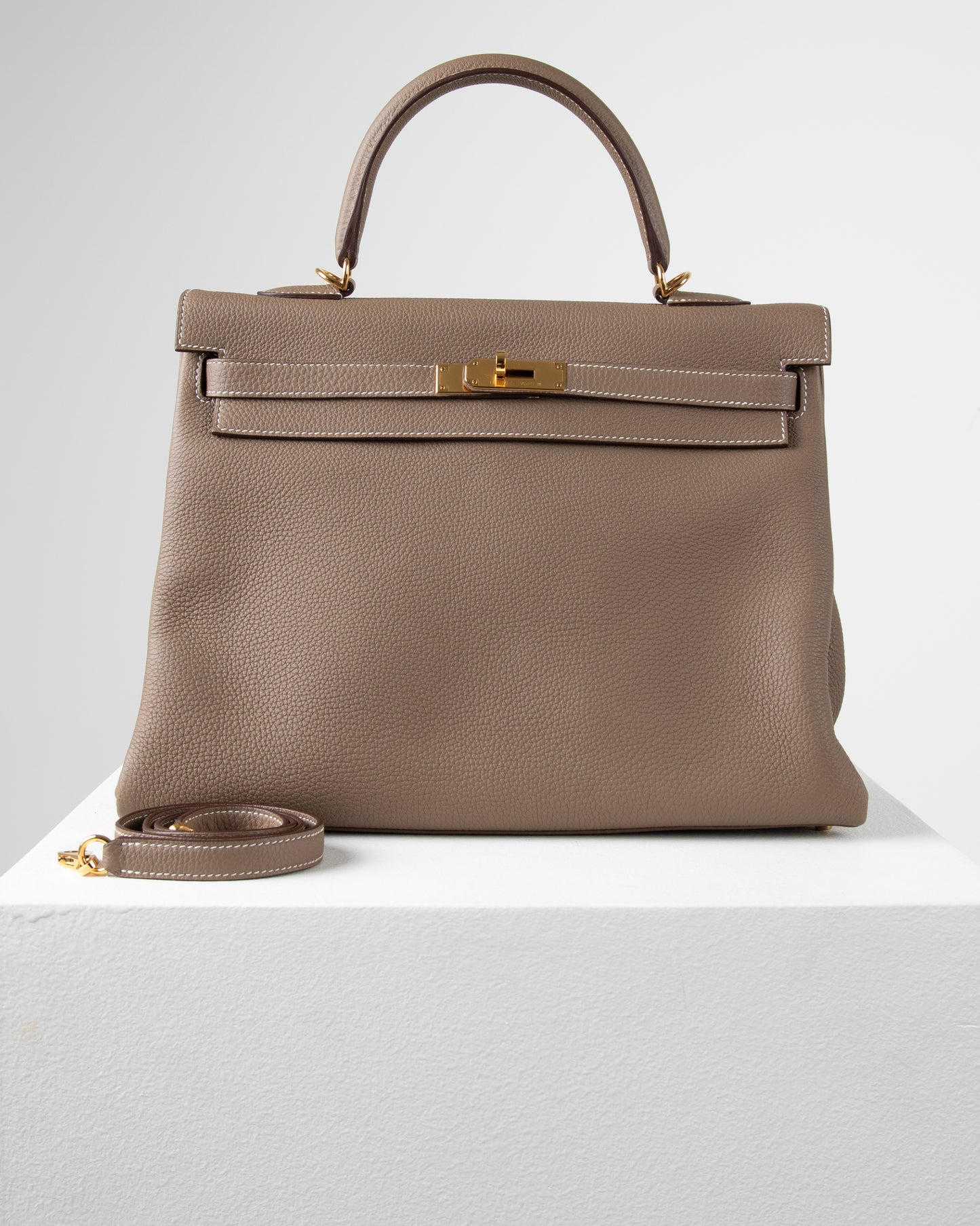 Kelly 35 Etoupe in Togo Leather with Gold Hardware