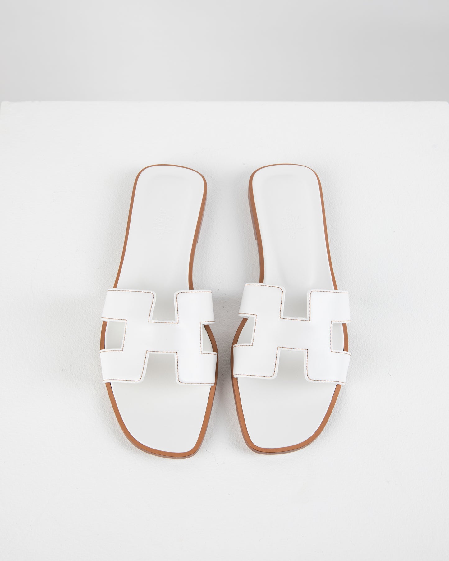 Oran Sandal in Blanc Calfskin