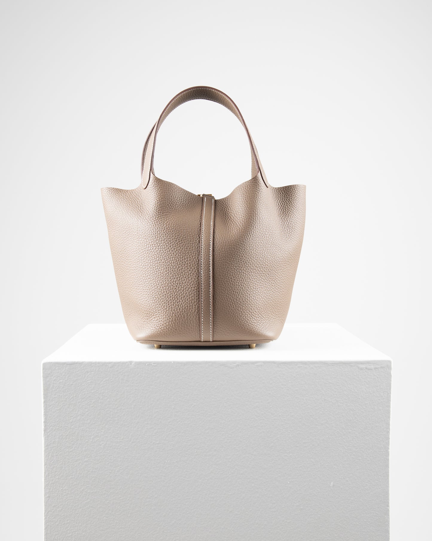 Picotin 22 Etoupe in Clemence leather with Gold Hardware