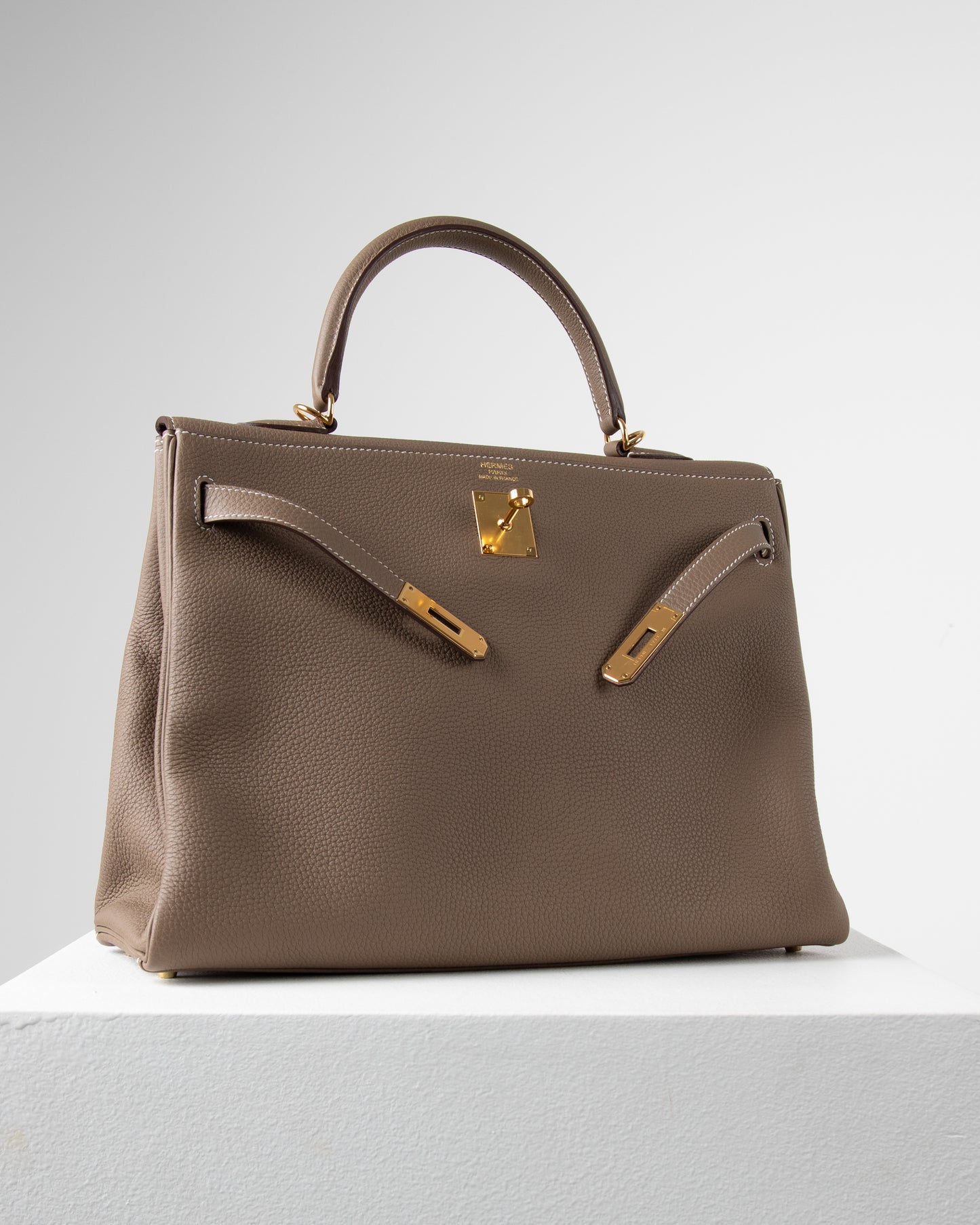 Kelly 35 Etoupe in Togo Leather with Gold Hardware
