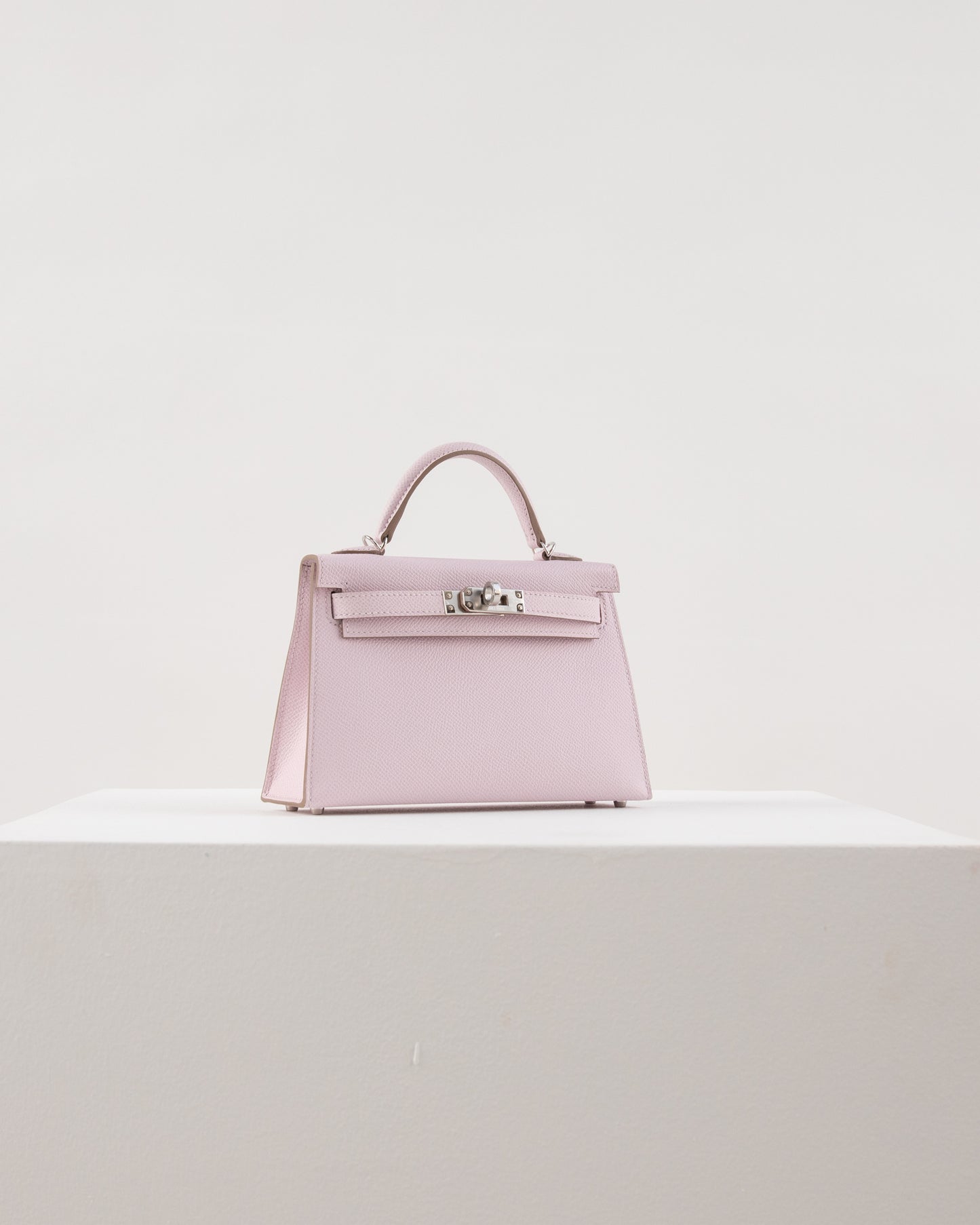 Kelly 20 Mauve Pale in Epsom Leather with Palladium Hardware