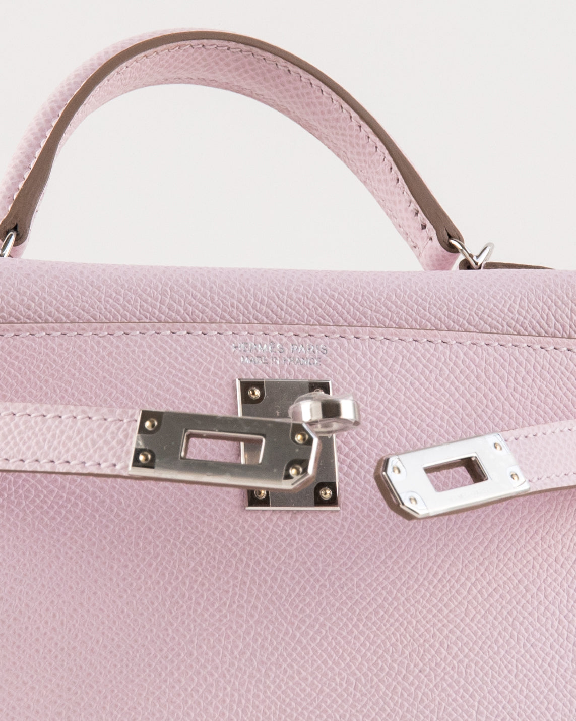 Kelly 20 Mauve Pale in Epsom Leather with Palladium Hardware