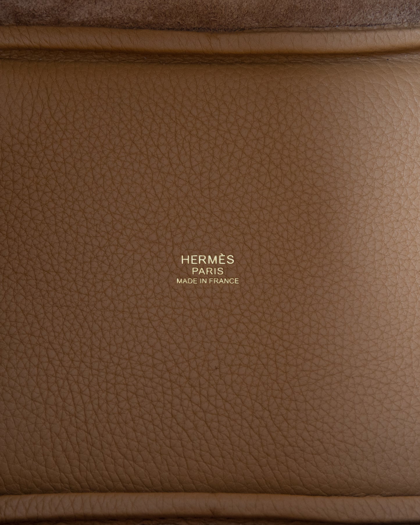 Picotin 18 Chai in Taurillon Clemence Leather with Gold Hardware