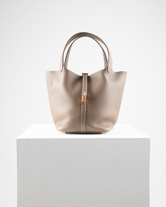 Picotin 22 Etoupe in Clemence leather with Gold Hardware