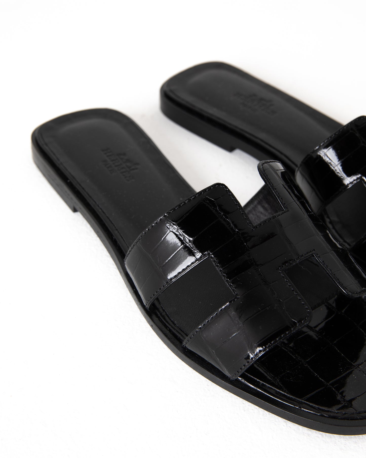 Oran Sandal in Black Crocodile