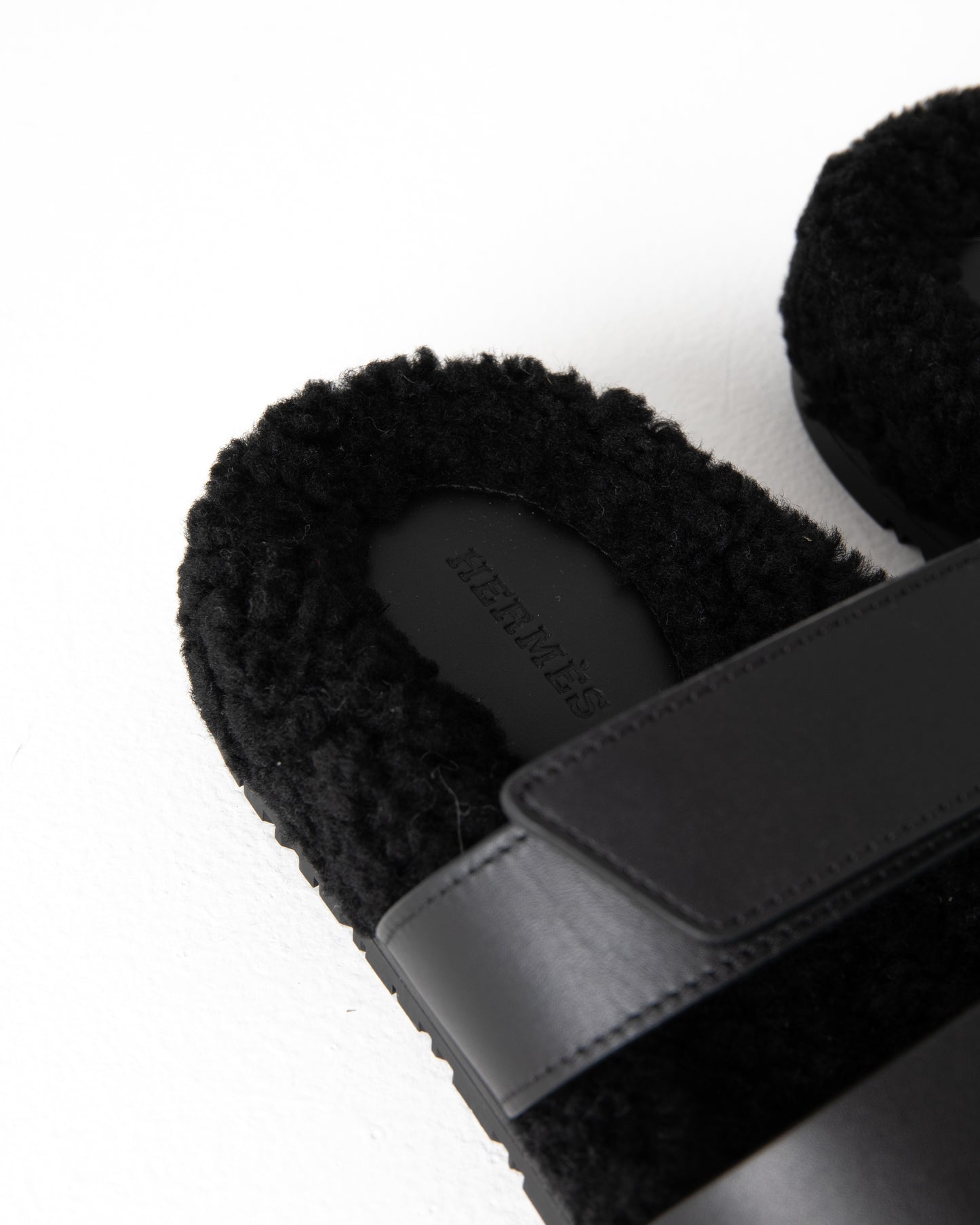 Chypre Sandal with Fur Shearling Soles