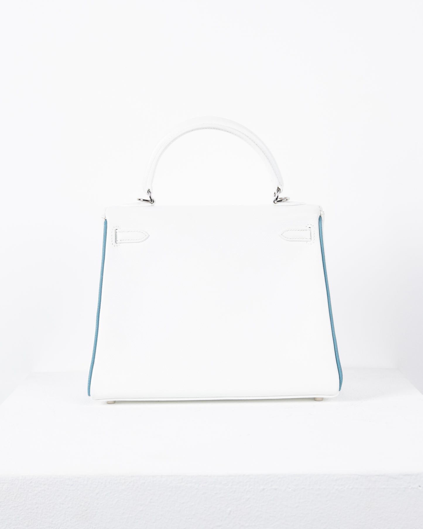 Kelly 25 in White with Contrast Pipe Epsom with Palladium Hardware (Vintage)