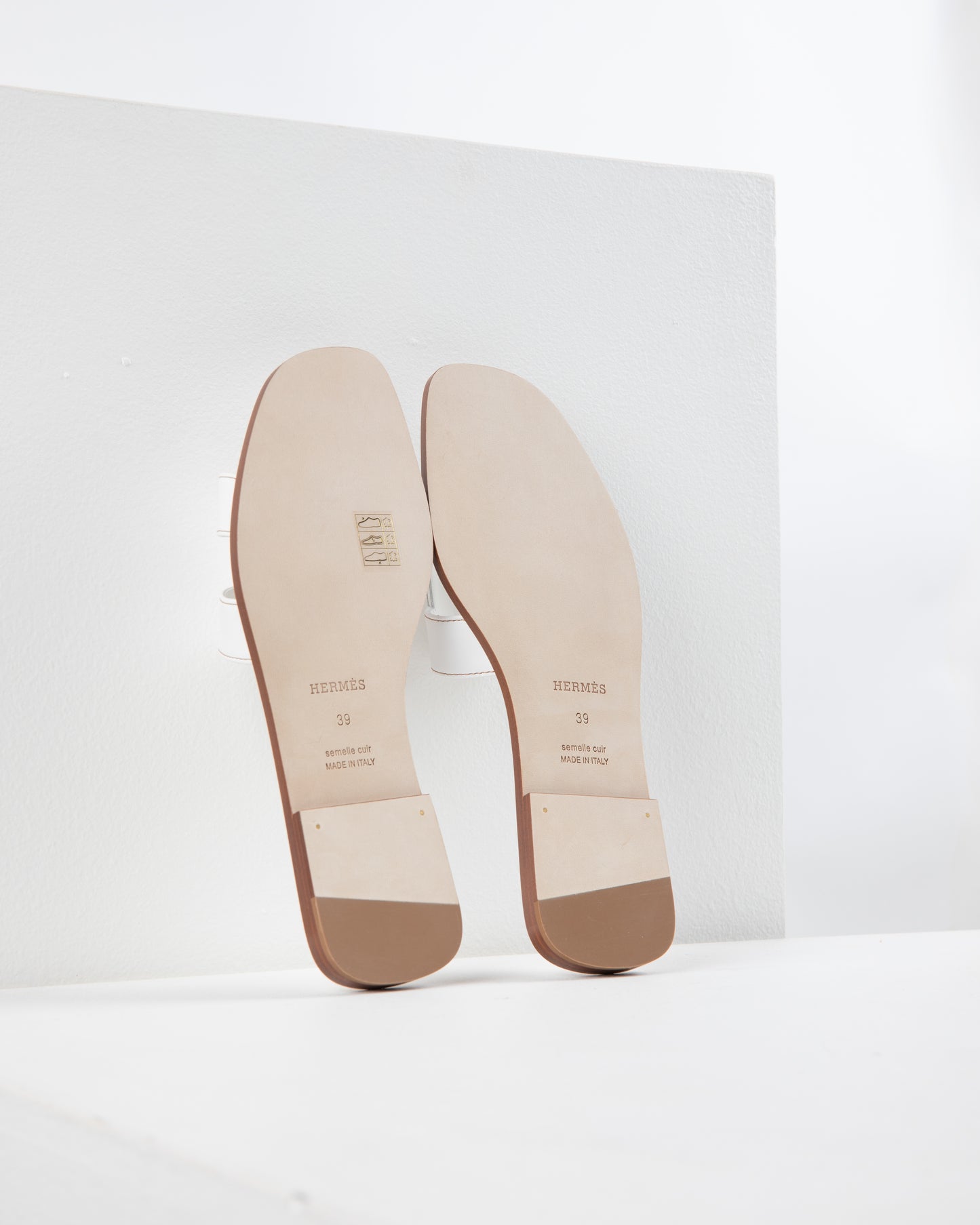 Oran Sandal in Blanc Calfskin