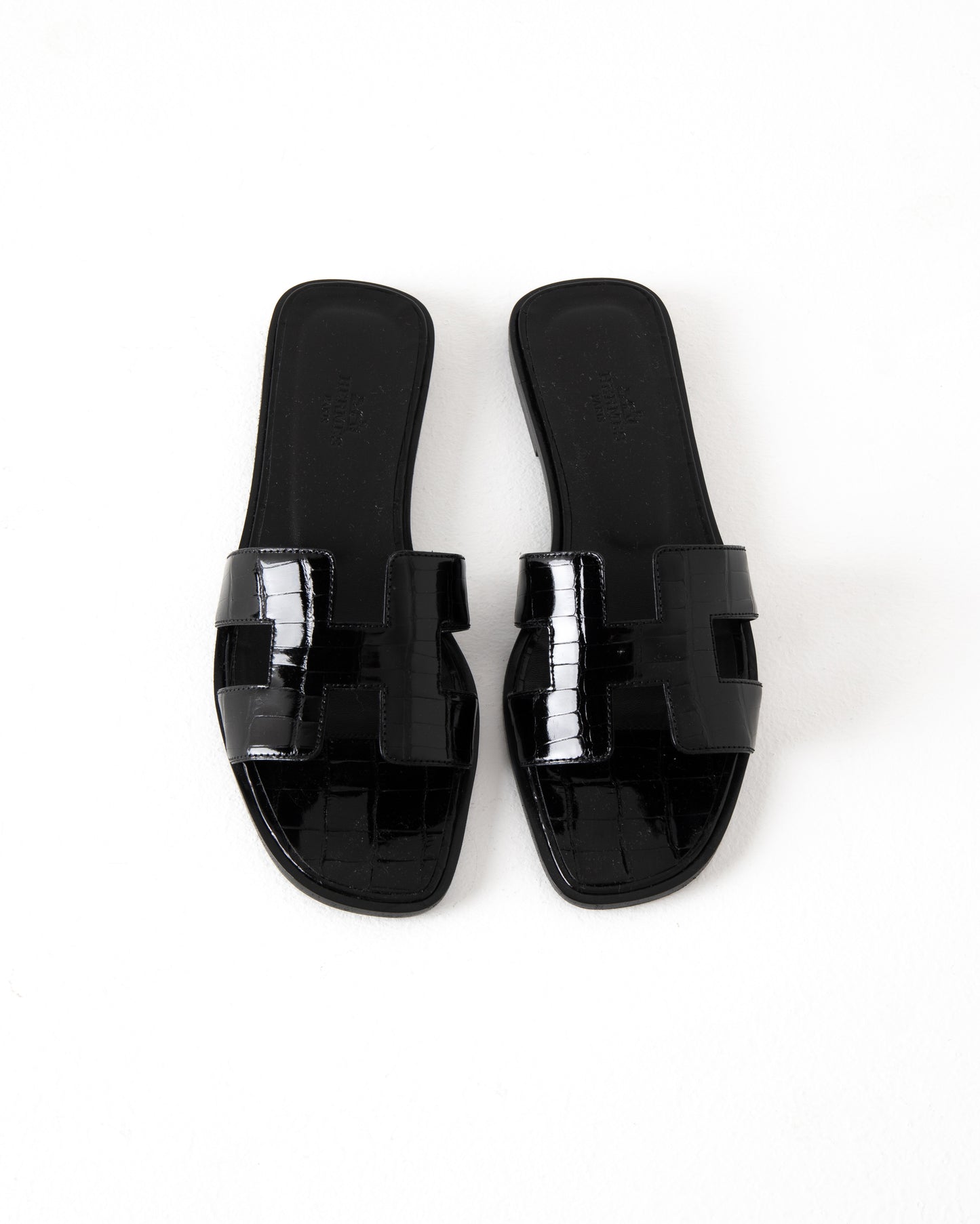 Oran Sandal in Black Crocodile